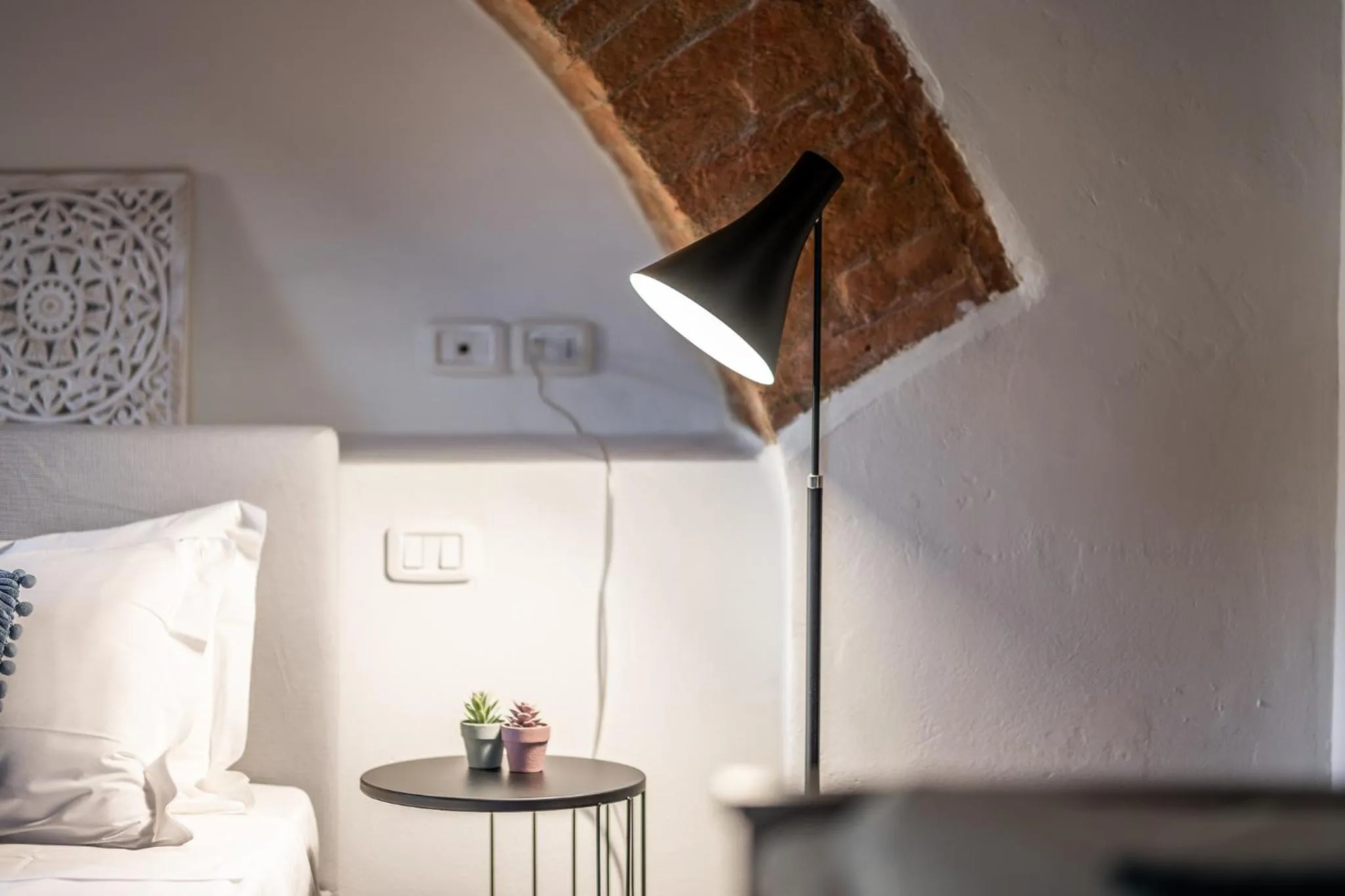 Decorative detail in Hotel More di Cuna