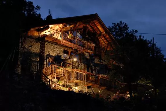 Facade/entrance, Property Building in La Ferme d'Angele
