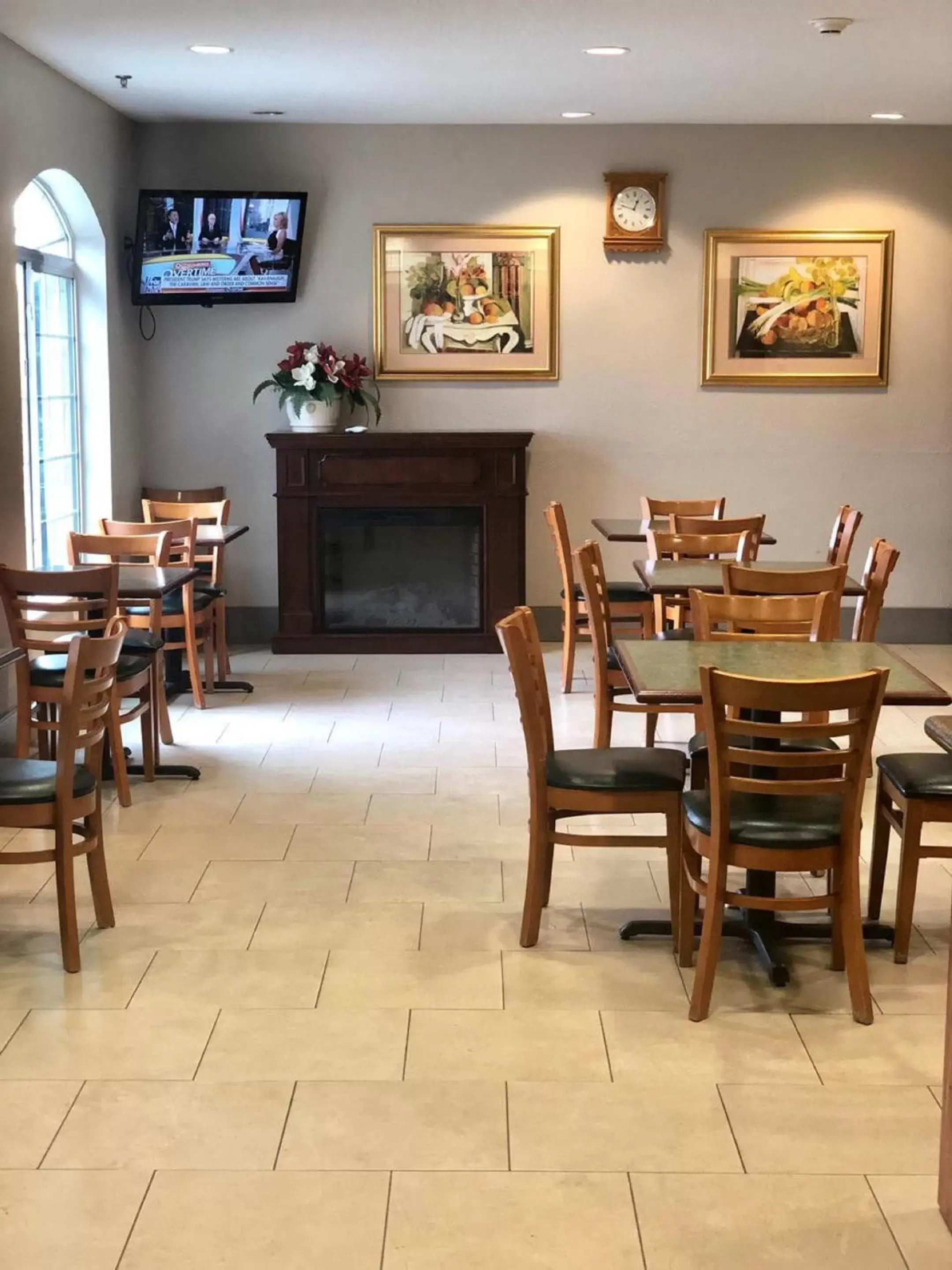 Breakfast, Restaurant/Places to Eat in Country Inn & Suites by Radisson, Hot Springs, AR