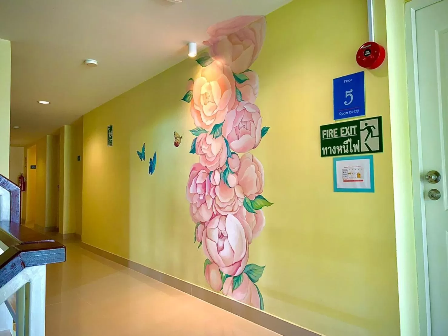 Property building in Salin Home Hotel Ramkhamhaeng