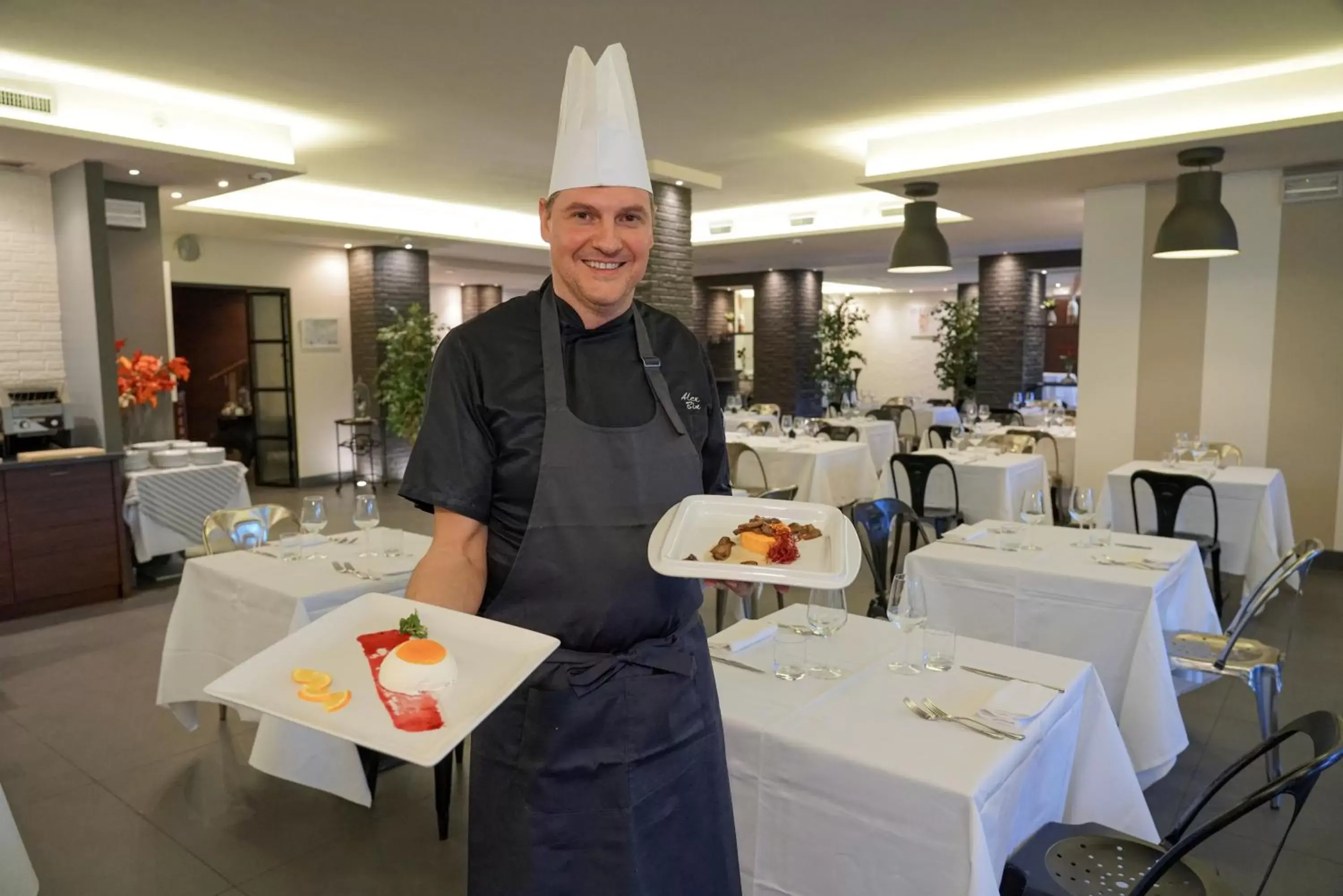 Food, Restaurant/Places to Eat in Hotel La Meridiana