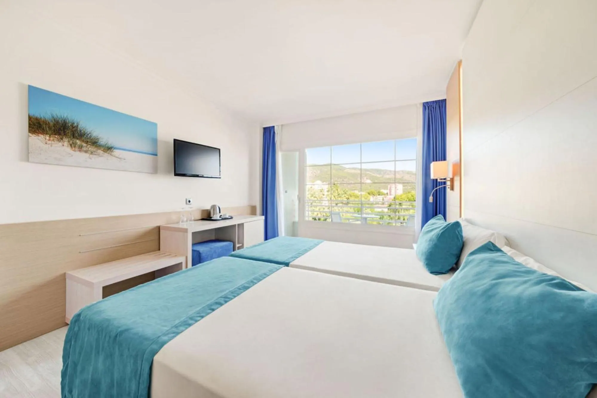 Bed in Hotel Agua Beach "Adults only"