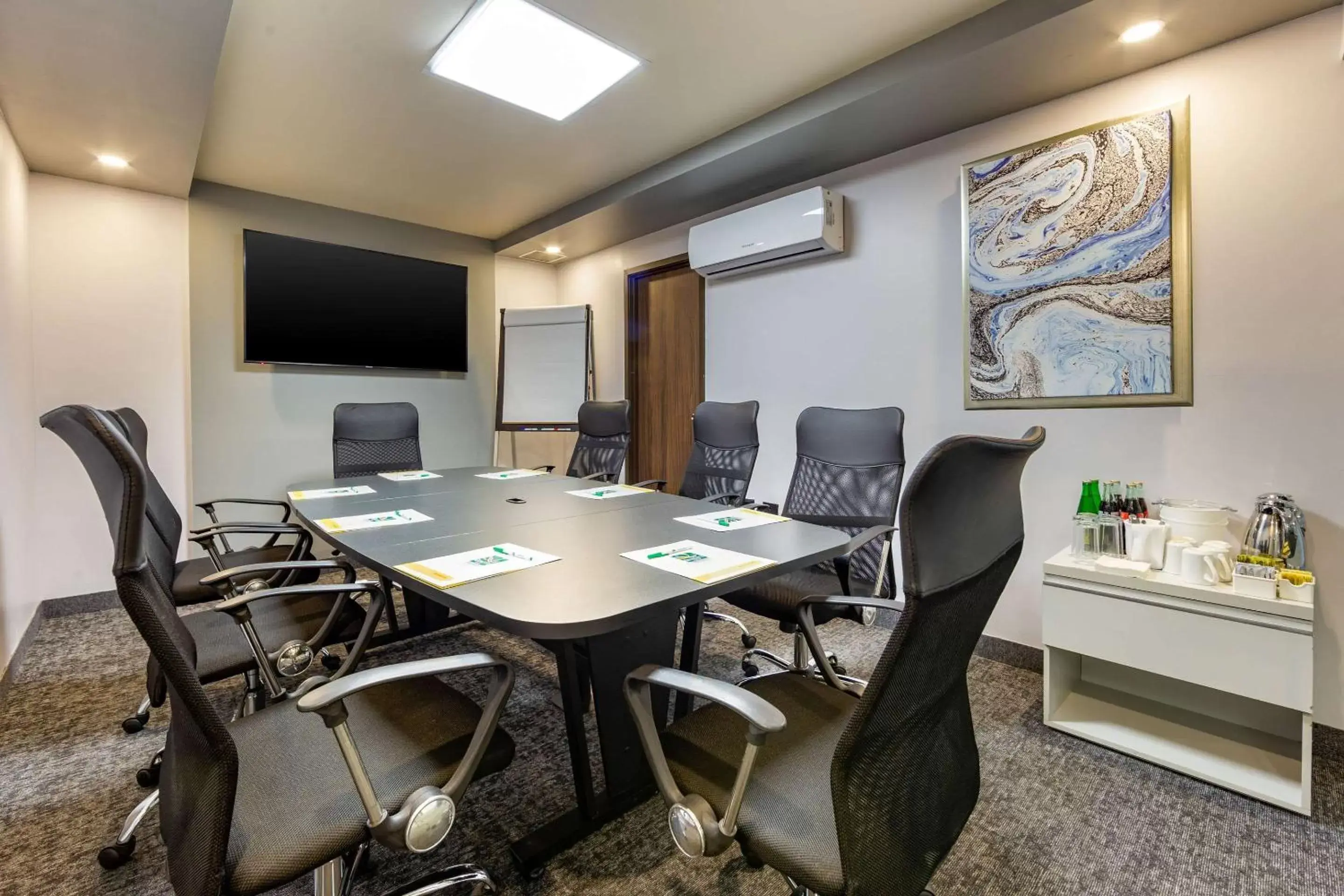 Meeting/conference room in Quality Inn Chihuahua San Francisco