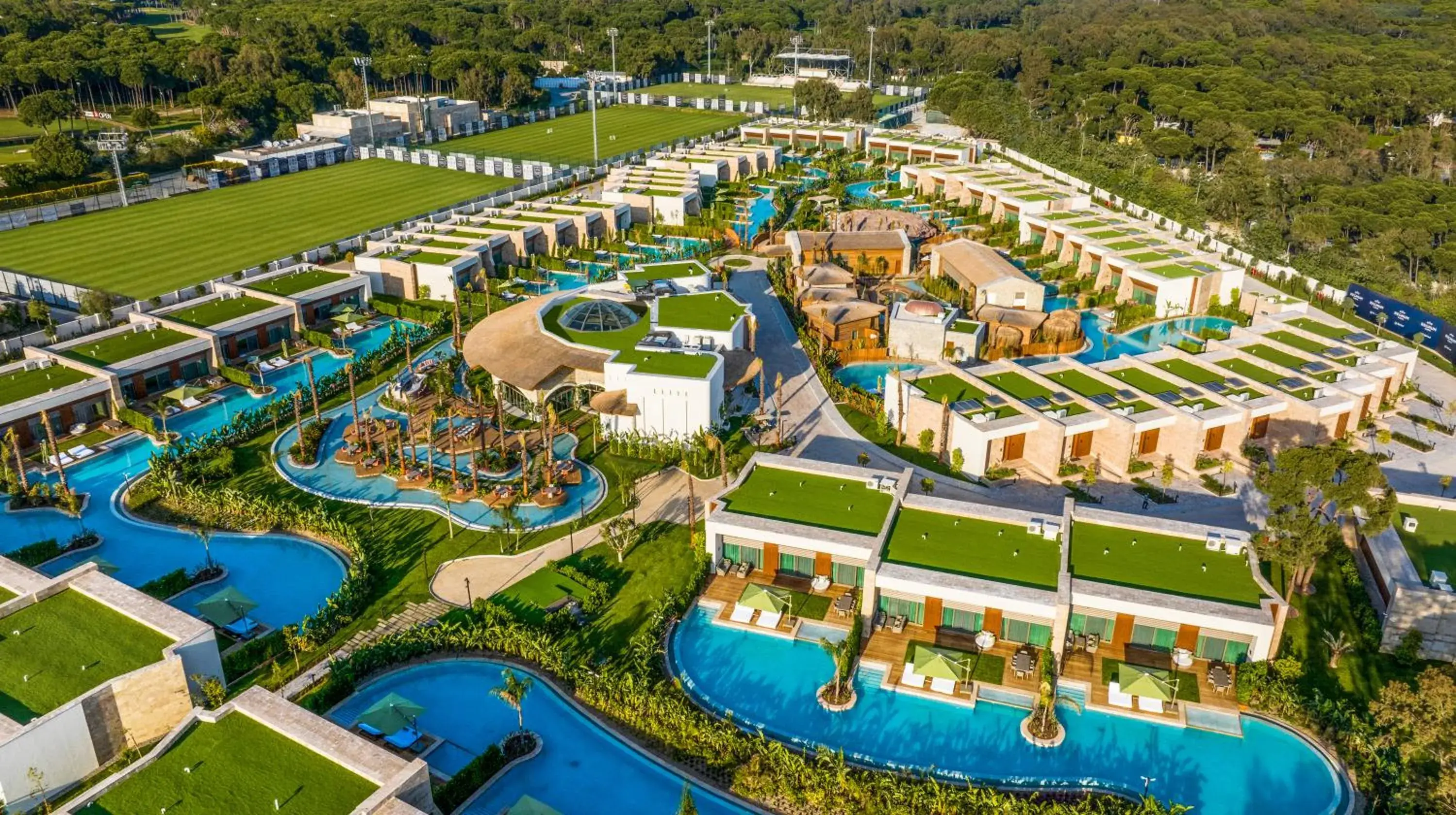 Bird's-eye View in Regnum Carya