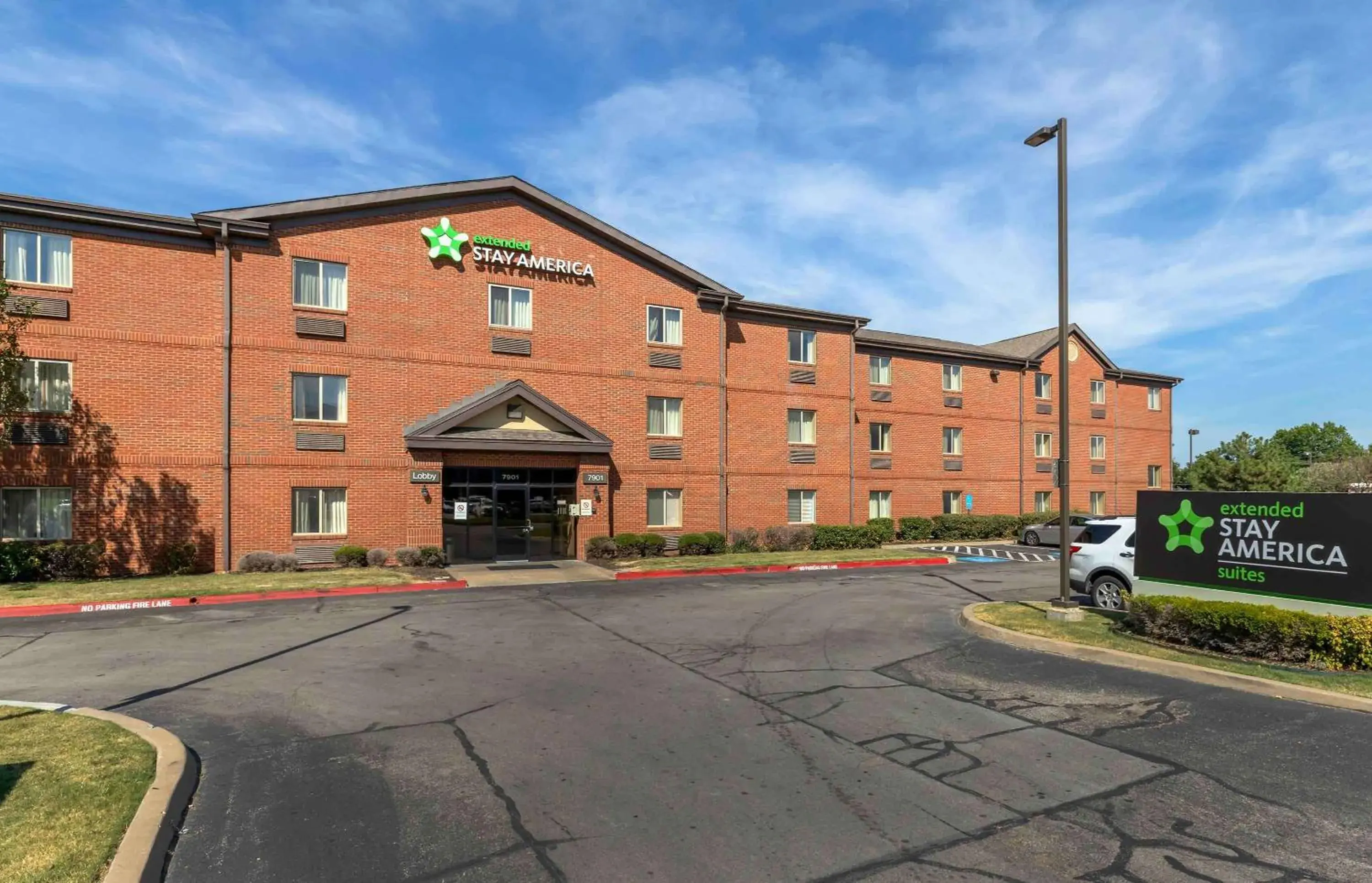 Property Building in Extended Stay America Suites - Tulsa - Midtown