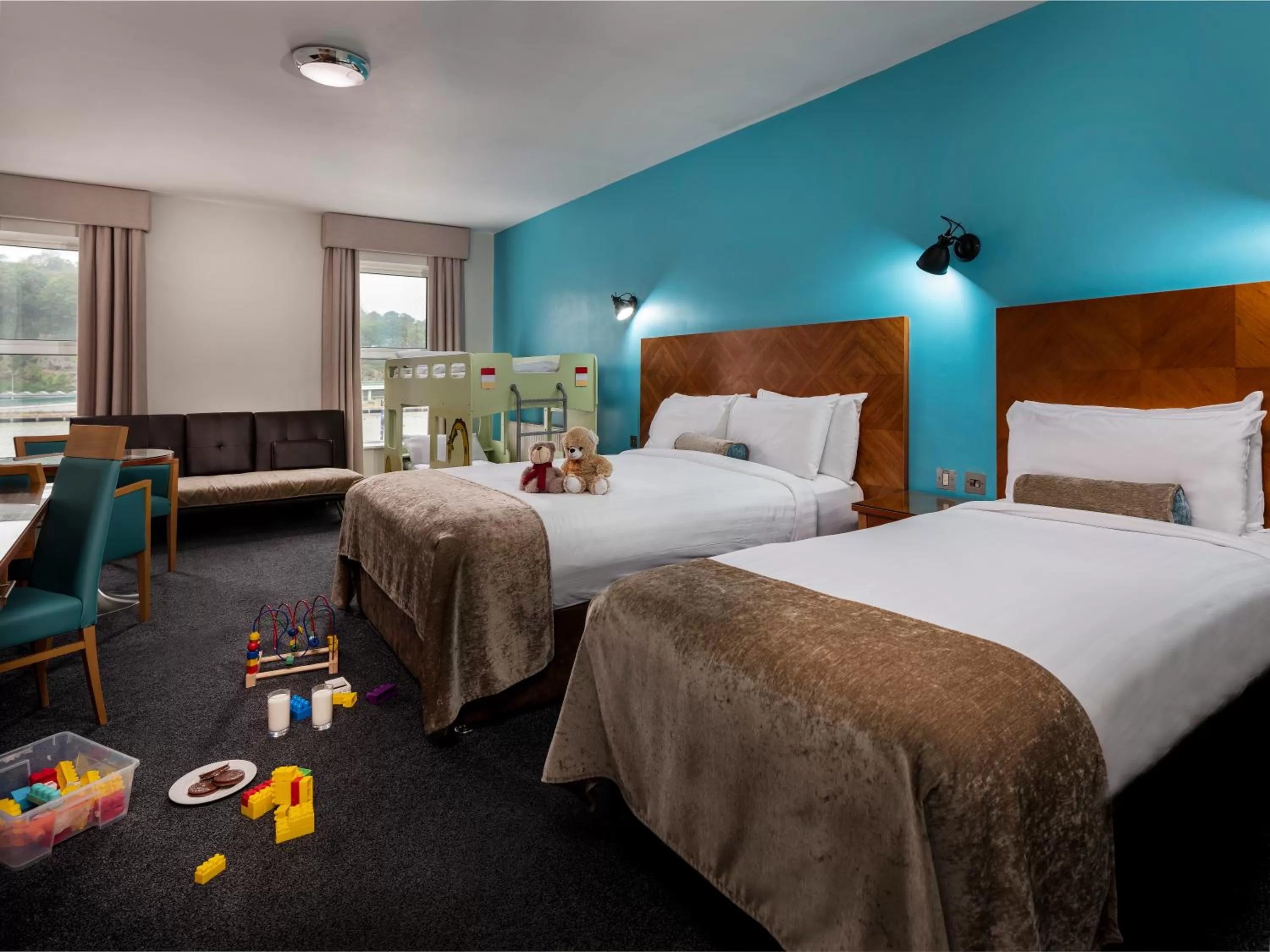 Bedroom, Bed in Treacys Hotel & Leisure Centre Waterford