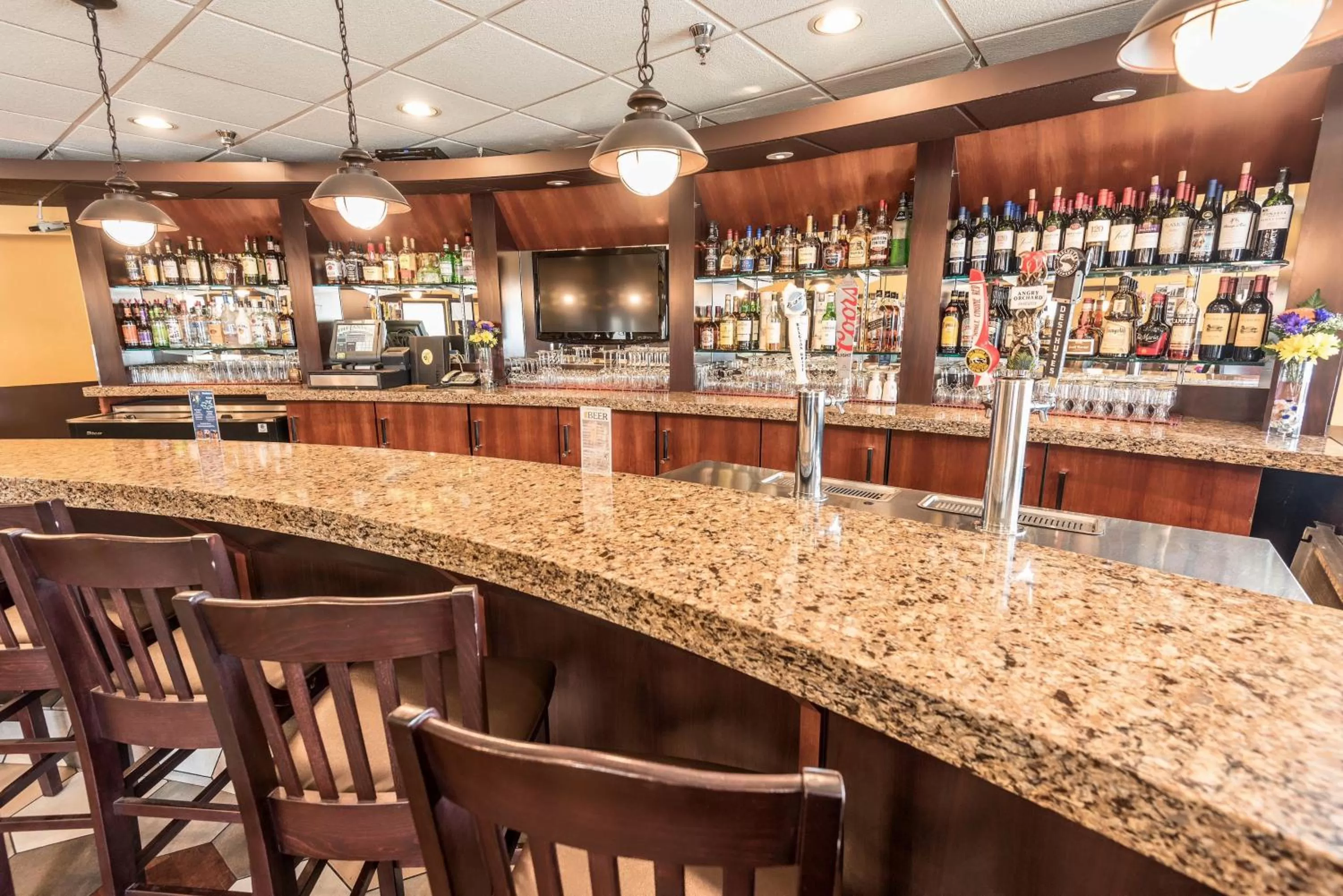 Food and drinks in The Landing Hotel