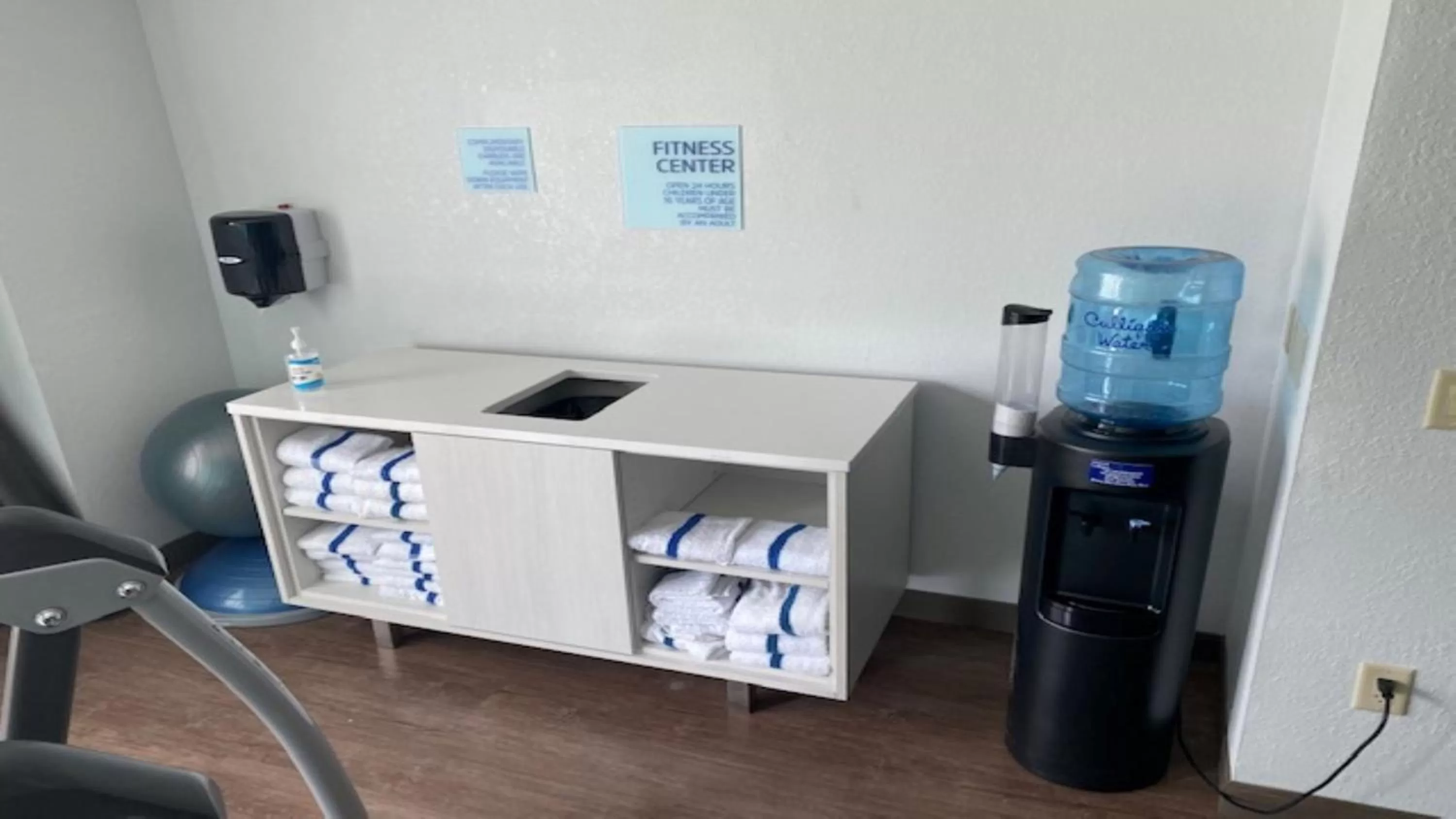 Fitness centre/facilities in Holiday Inn Express & Suites - Enterprise by IHG