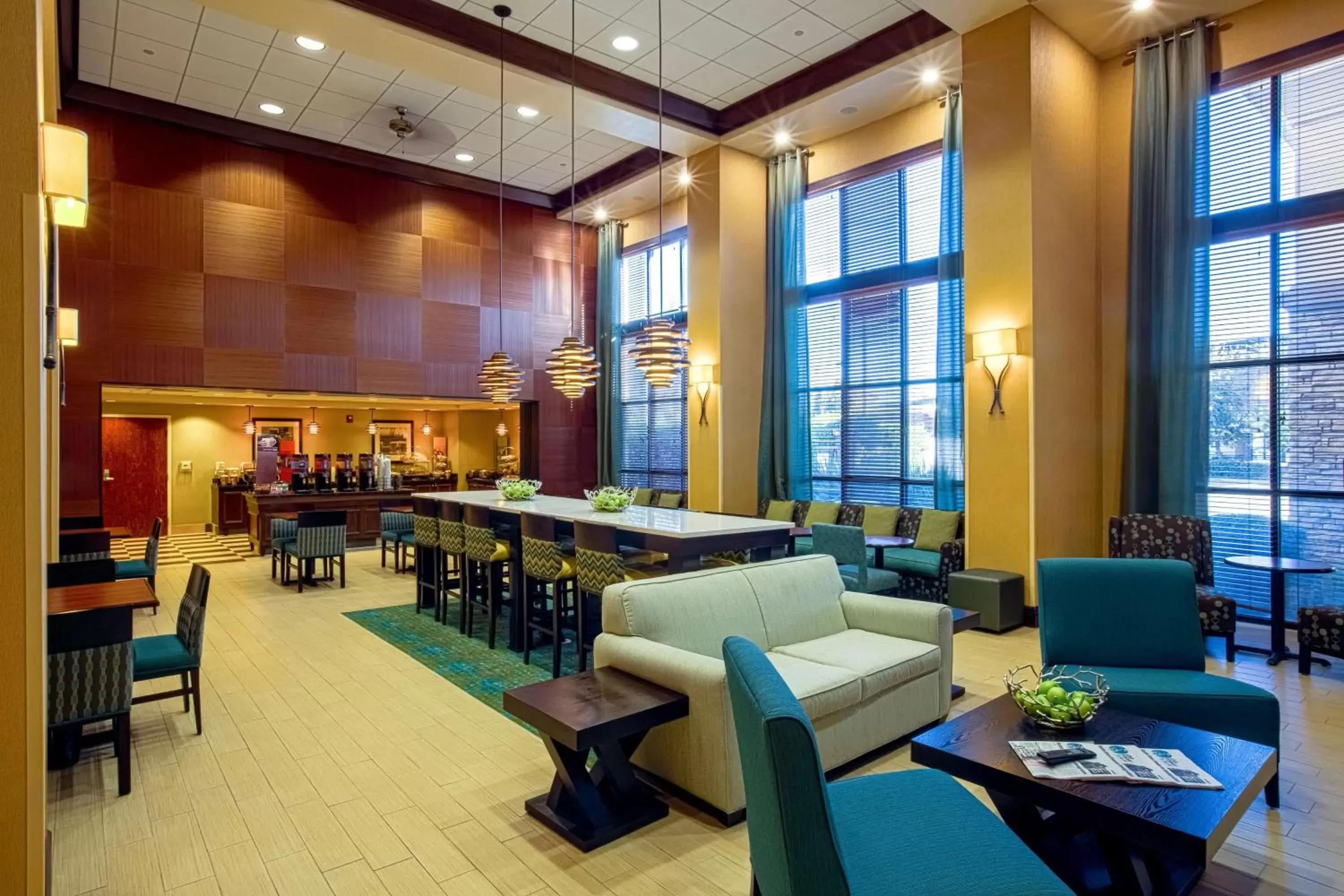 Breakfast, Restaurant/Places to Eat in Hampton Inn & Suites Sacramento-Elk Grove Laguna I-5
