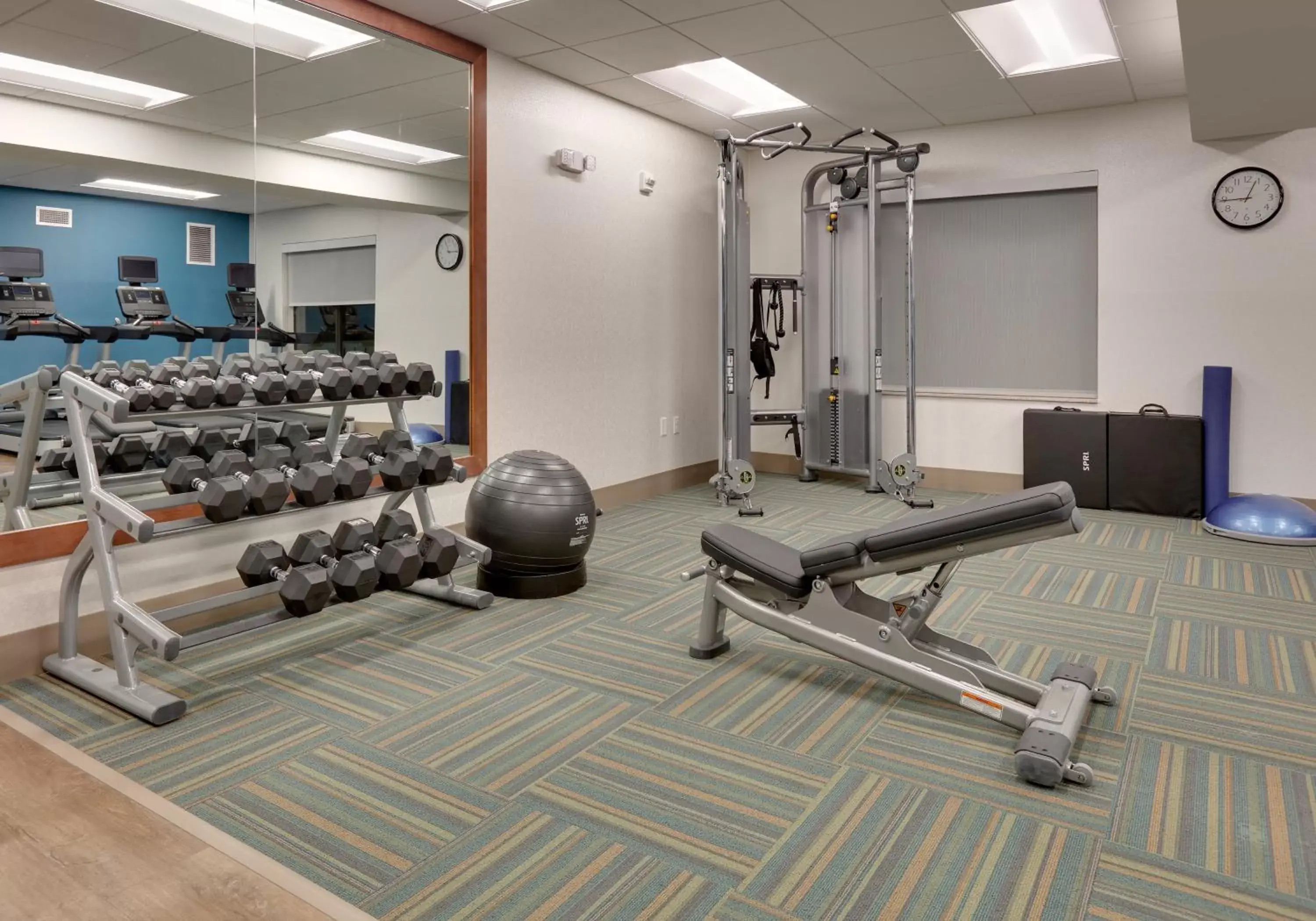 Fitness centre/facilities, Fitness Center/Facilities in Holiday Inn Express & Suites Mitchell, an IHG Hotel
