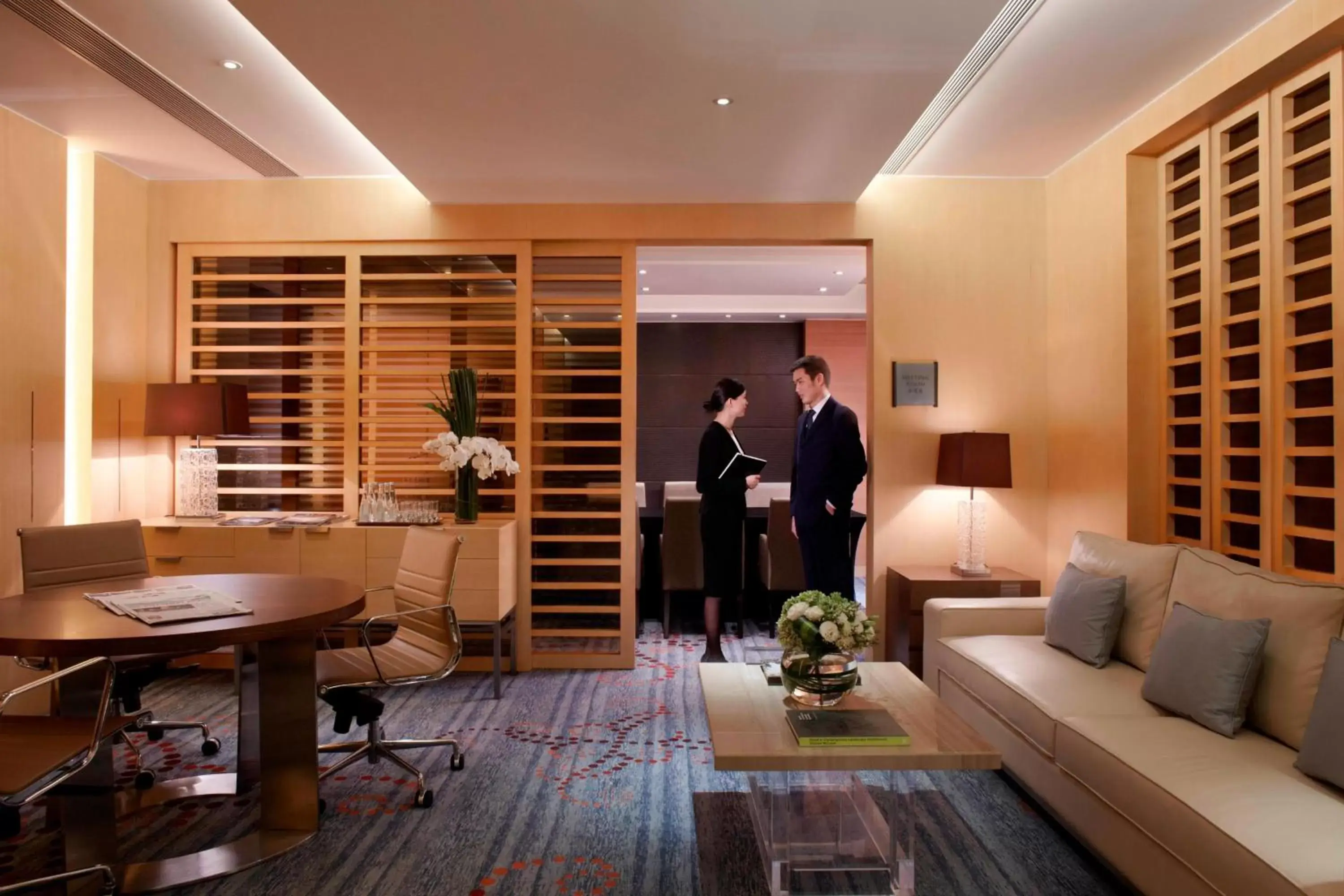 Business facilities in Marriott Guangzhou Tianhe