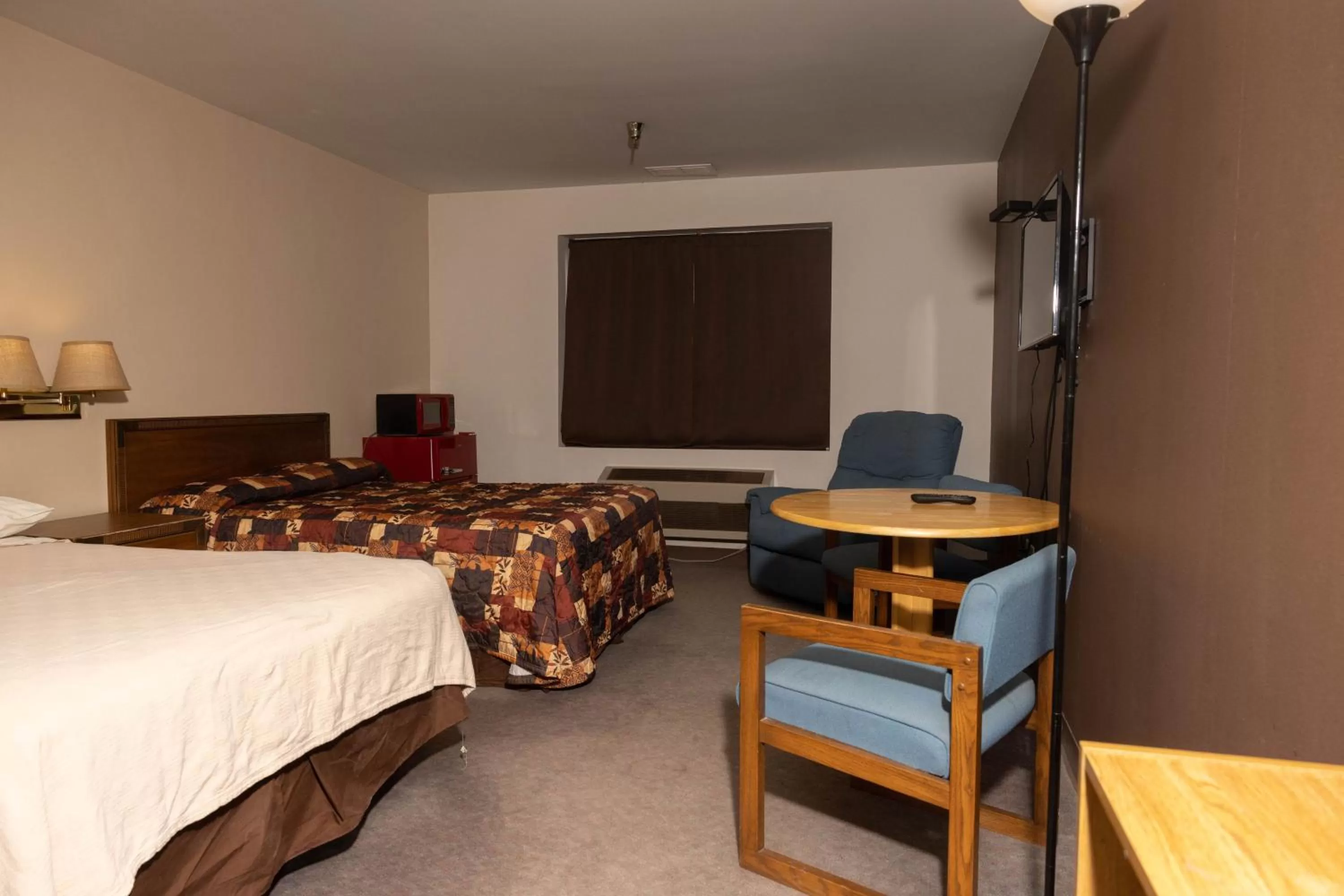 Bed in Lafayette Inn