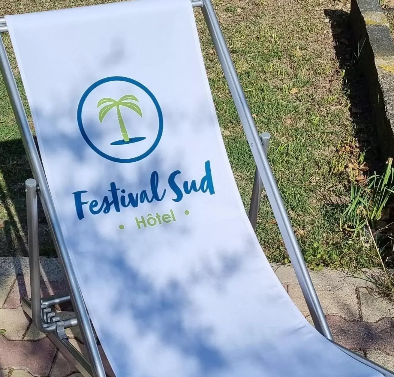 sunbed in Appart'Hotel Festival Sud Aqua - Avignon TGV