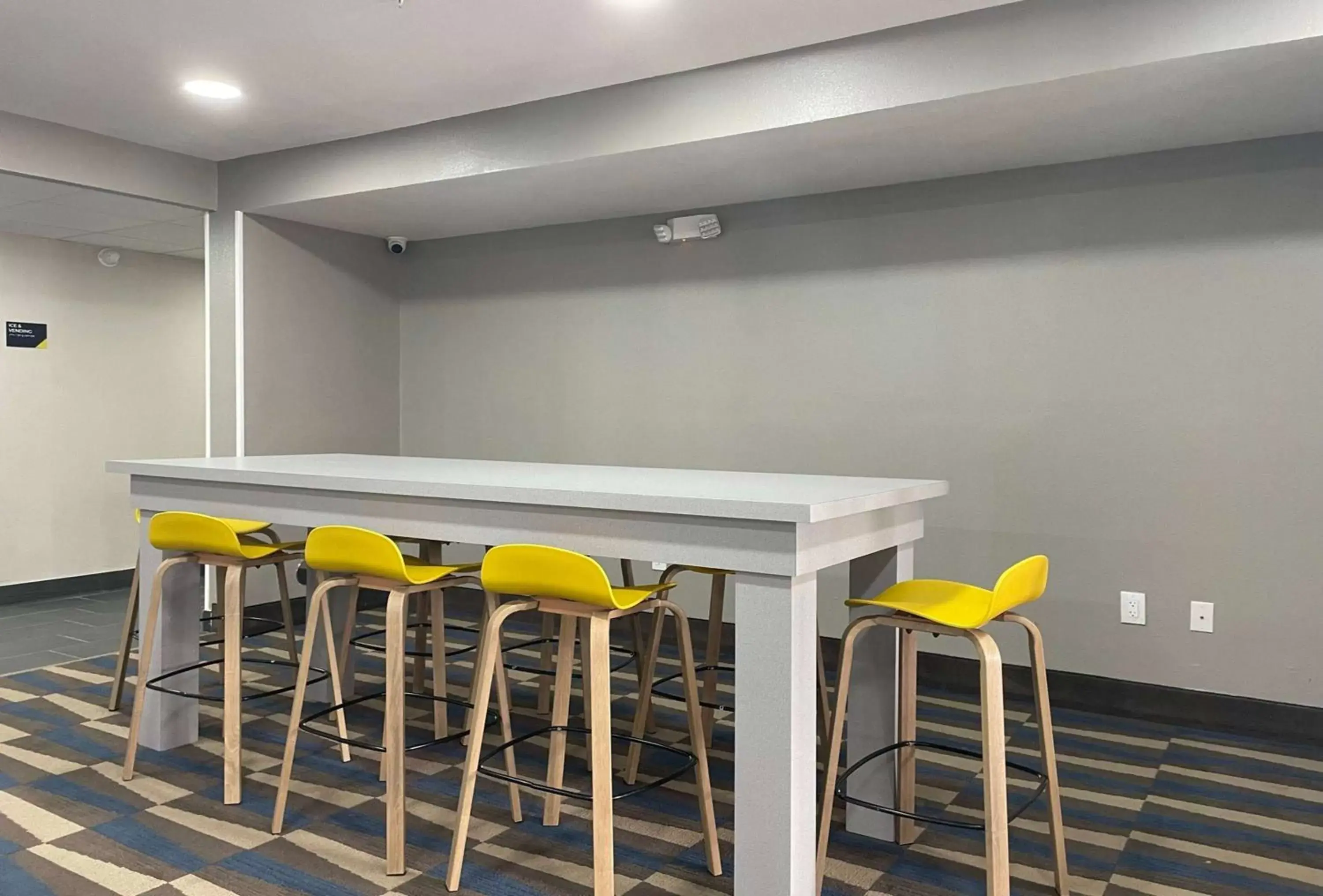 Breakfast in Microtel Inn & Suites by Wyndham Bossier City Breakfast in Microtel Inn & Suites by Wyndham Bossier City