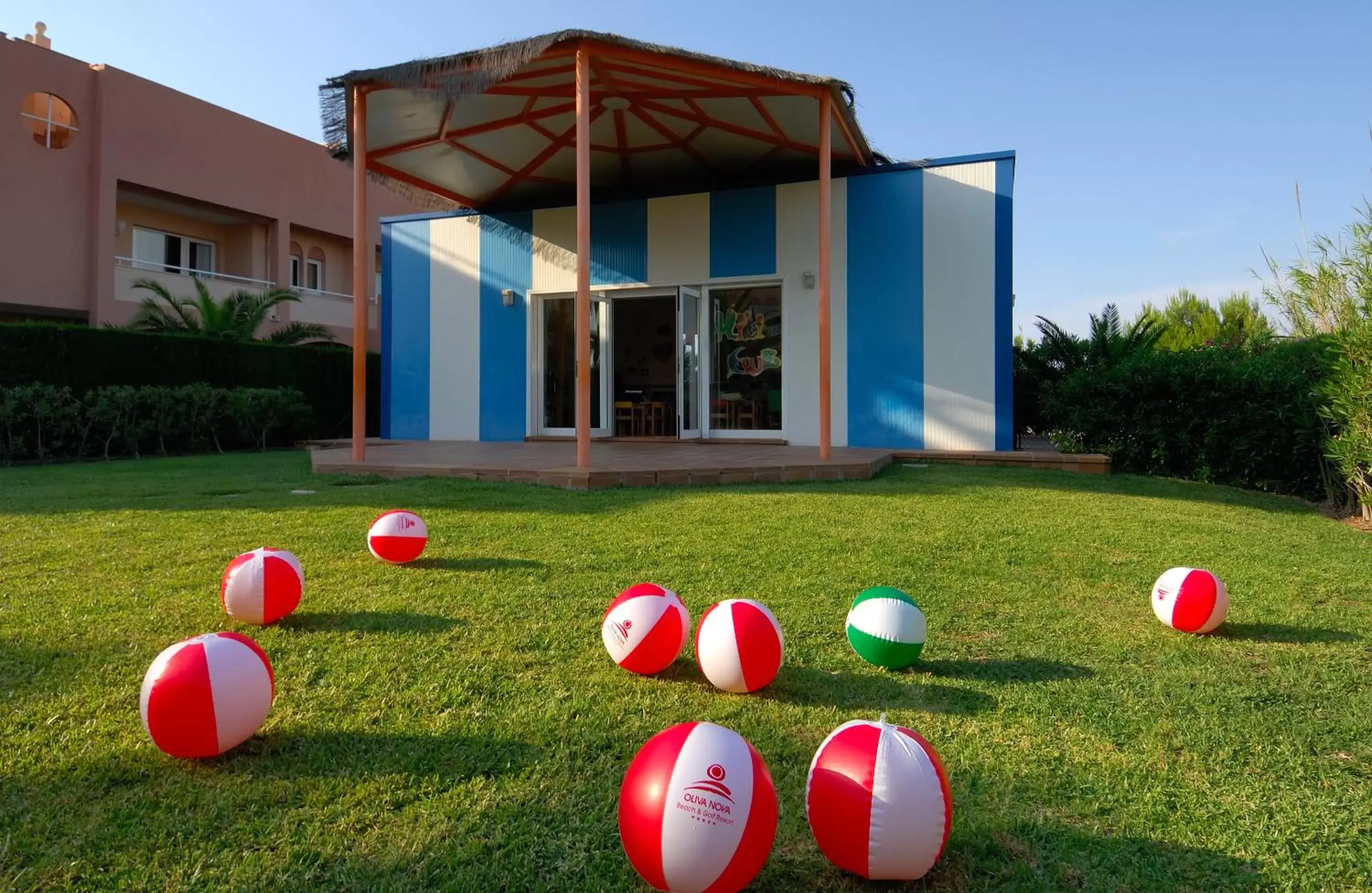 Children play ground, Property Building in Oliva Nova Beach & Golf Hotel