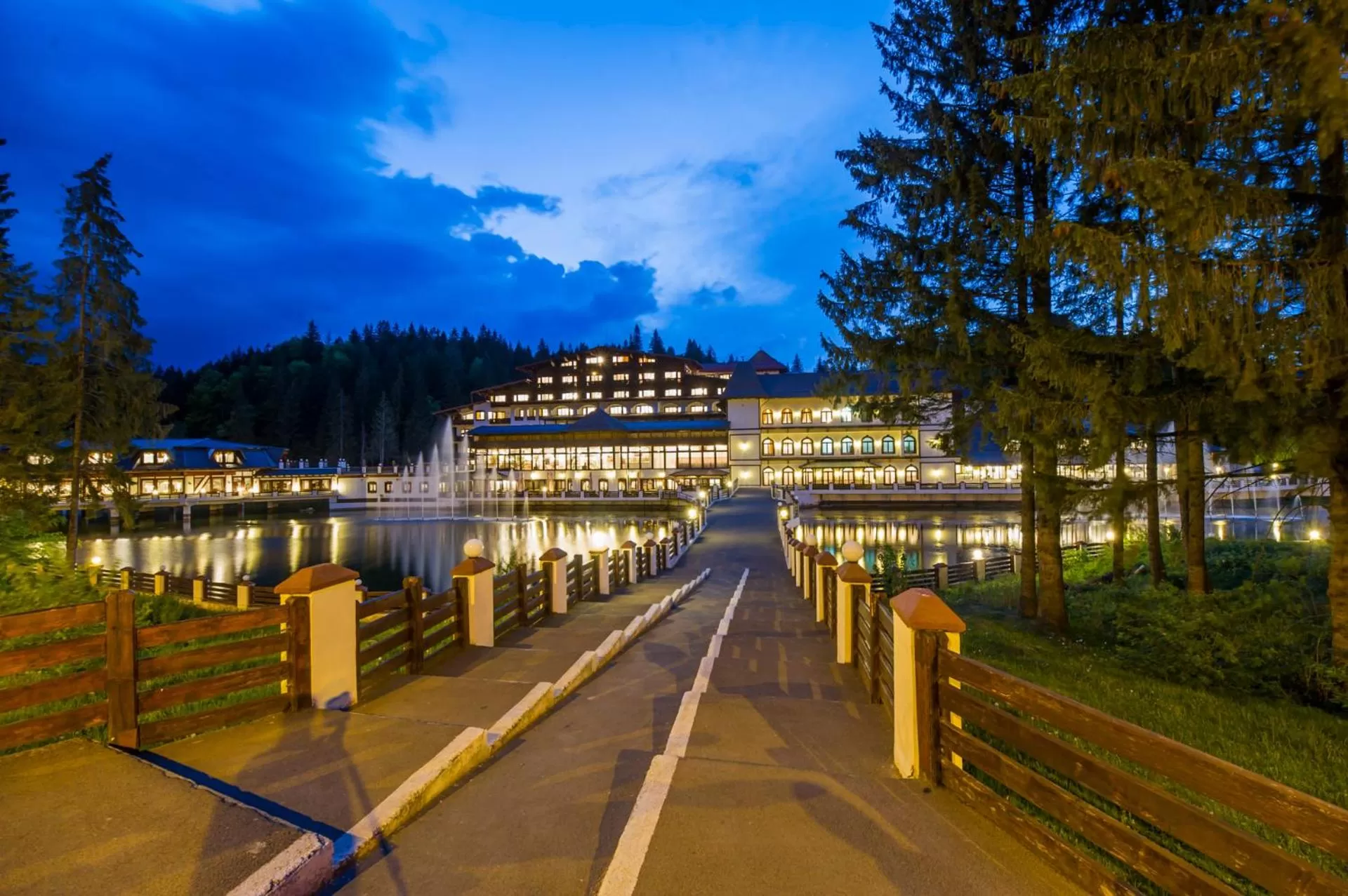 Property building in Aurelius Imparatul Romanilor Hotel & SPA