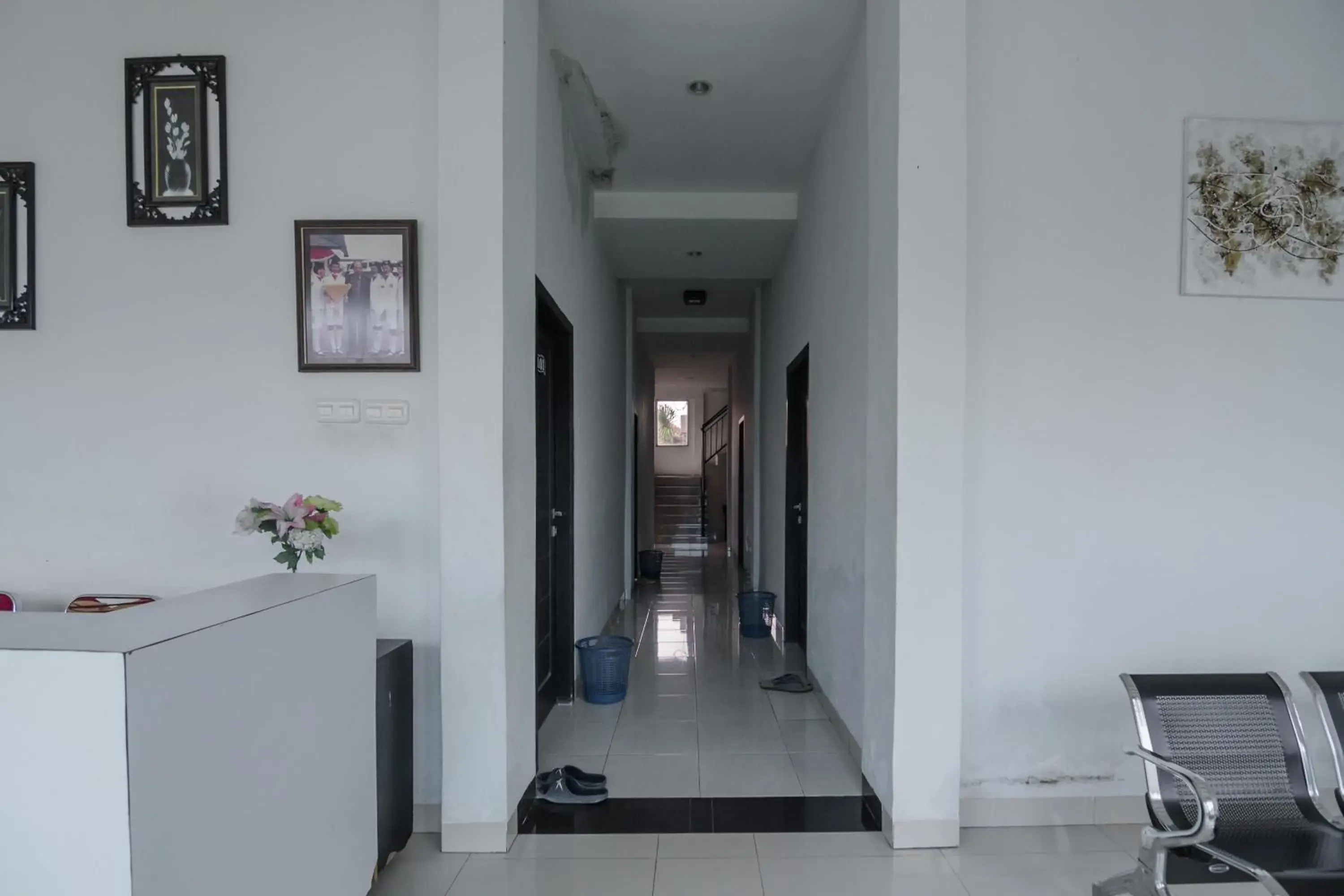 Area and facilities in RedDoorz Syariah near Jamtos Jambi