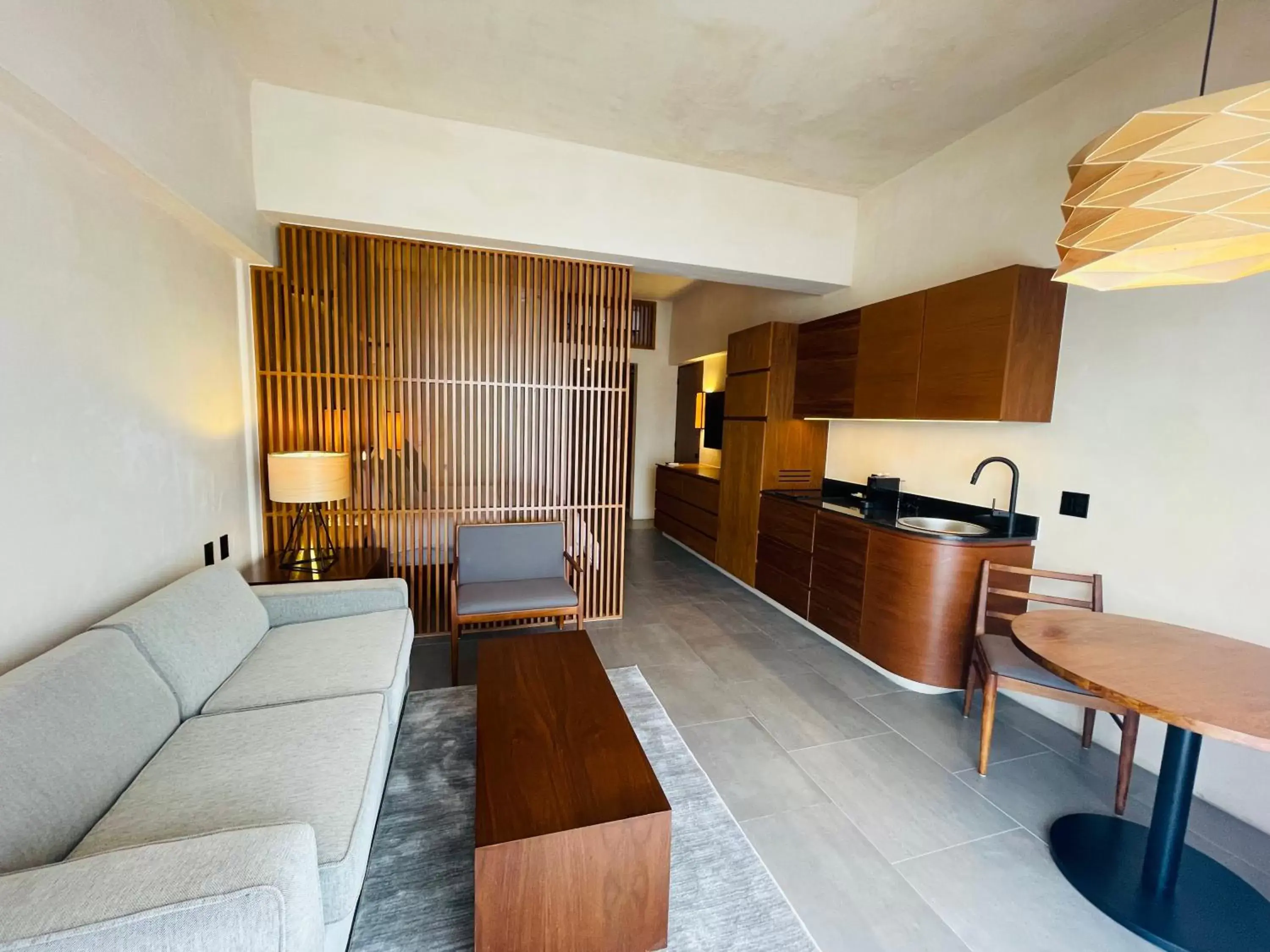 Living room, Kitchen/Kitchenette in Hive Cancun by G Hotels