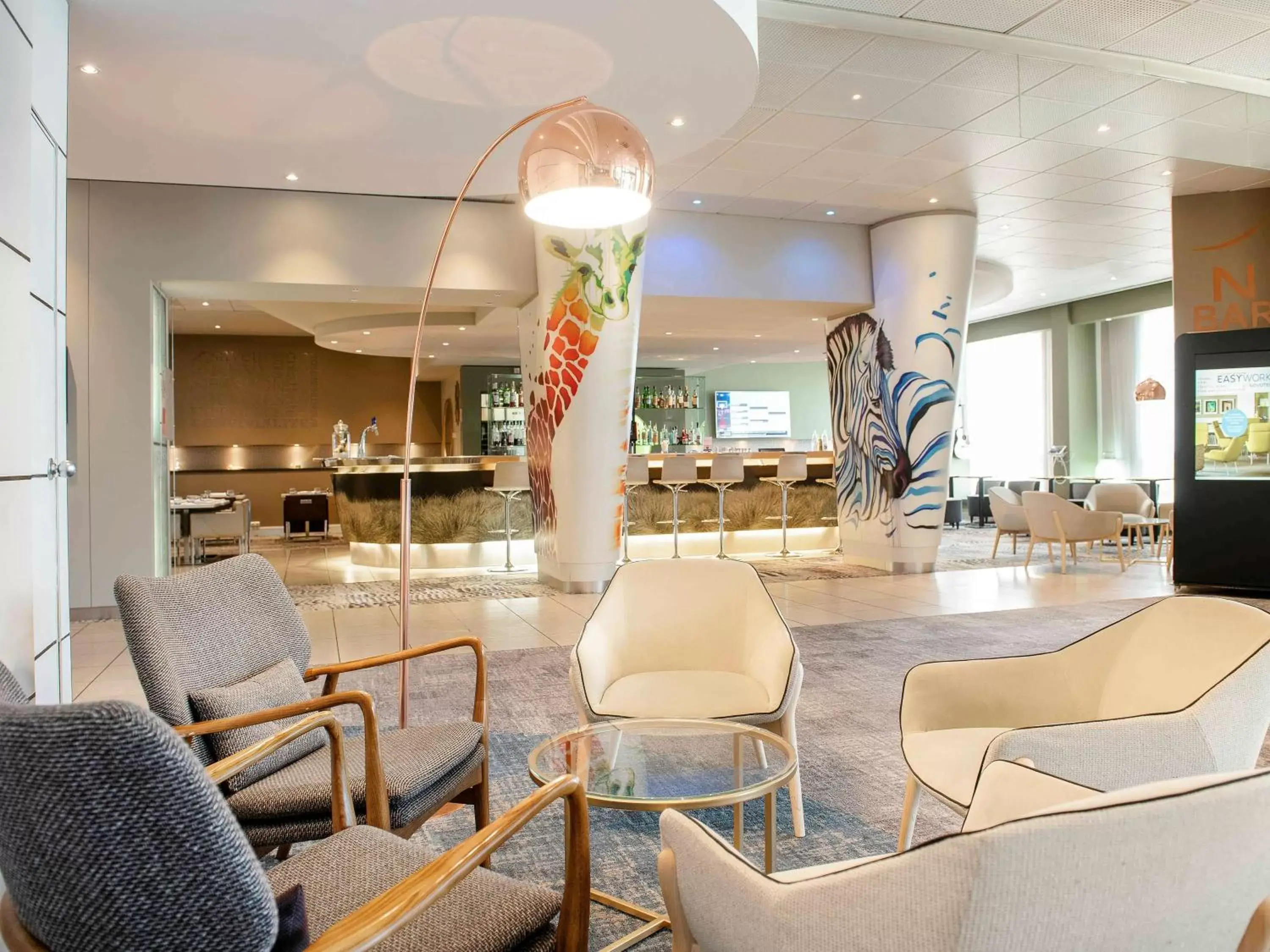 Lounge or bar in Novotel Lyon Gerland Musée des Confluences