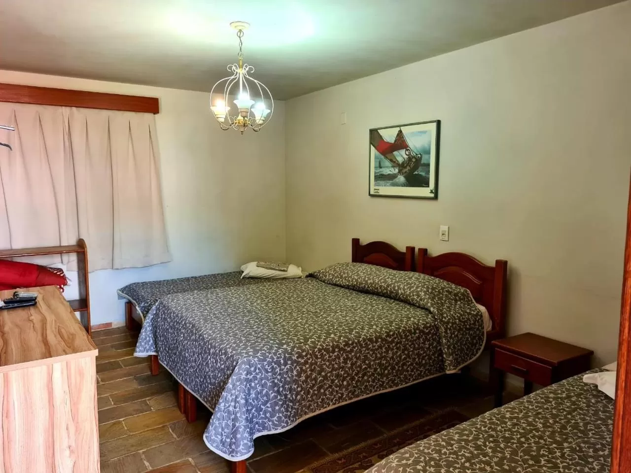 Bed in Bartholo Plaza Hotel