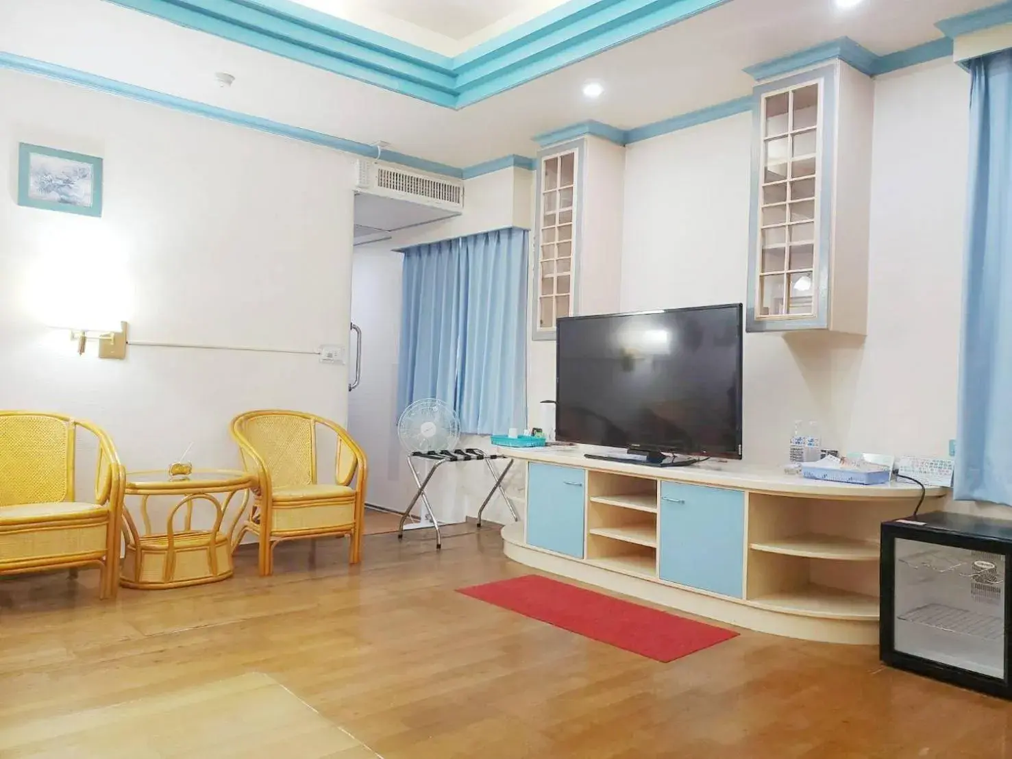 Seating area, TV/Entertainment Center in Hua Ku Hotel