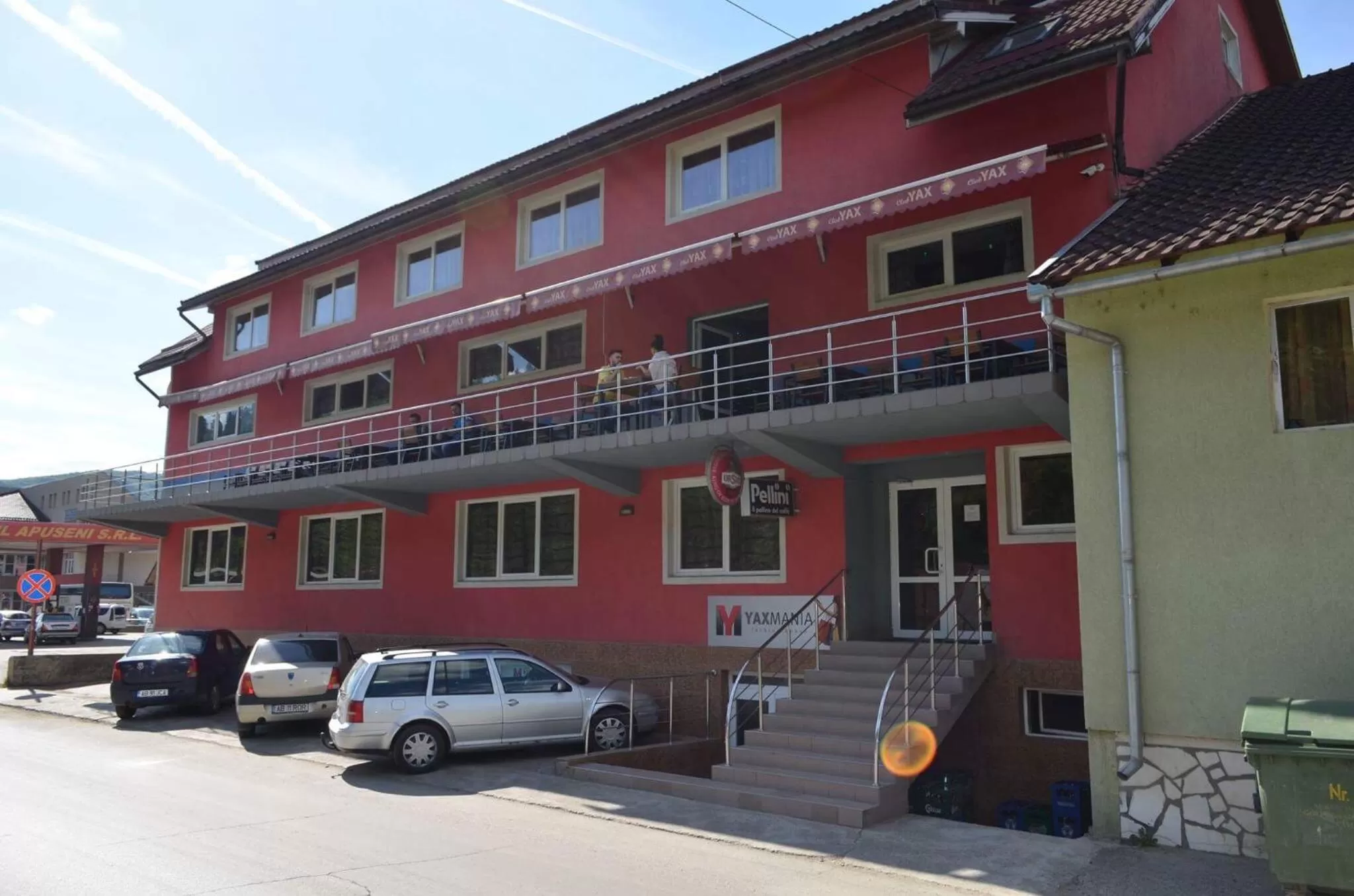 Property building in Motel Yax