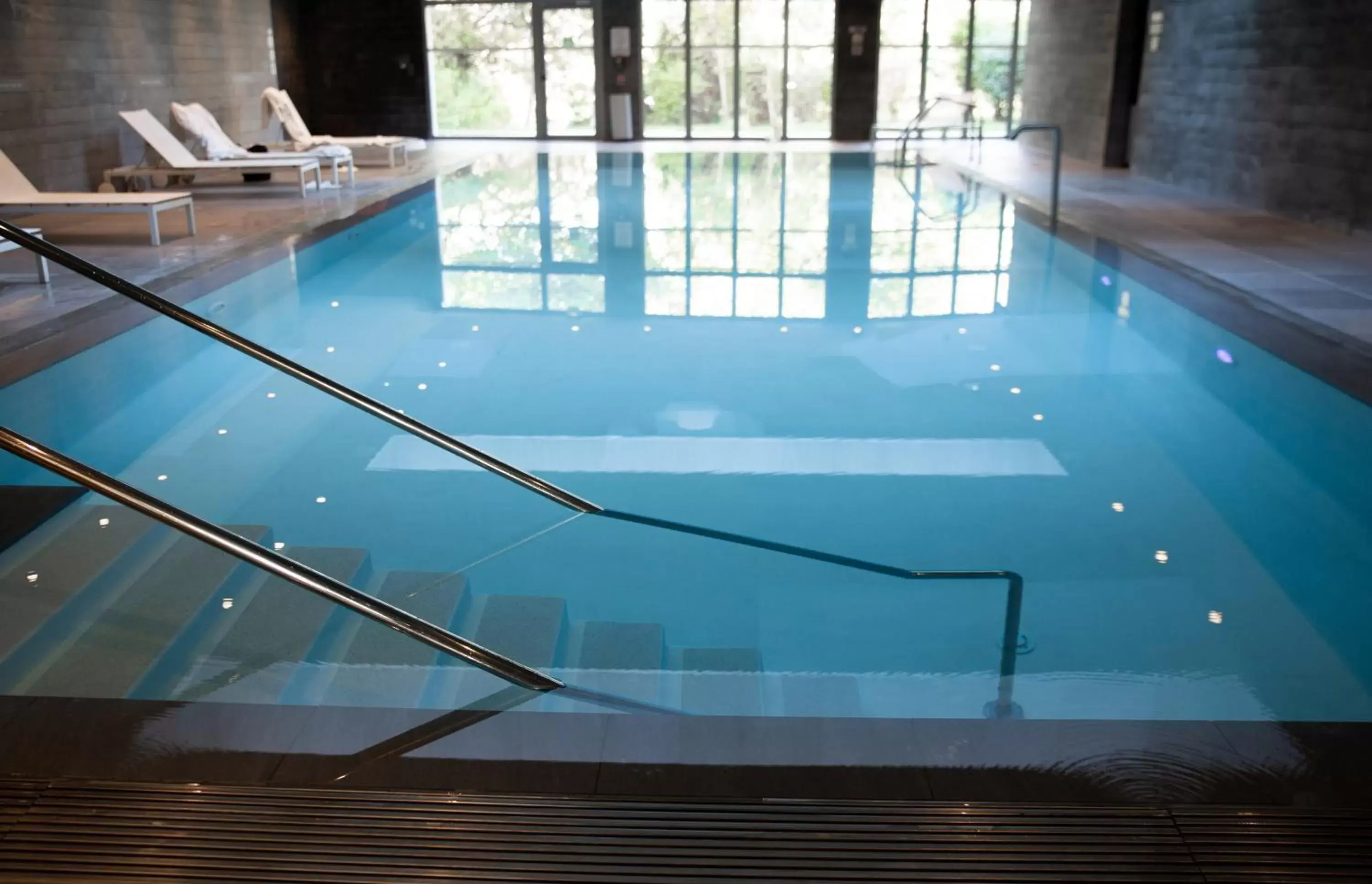 Swimming Pool in Zenitude Relais & Spa - Paris Charles de Gaulle