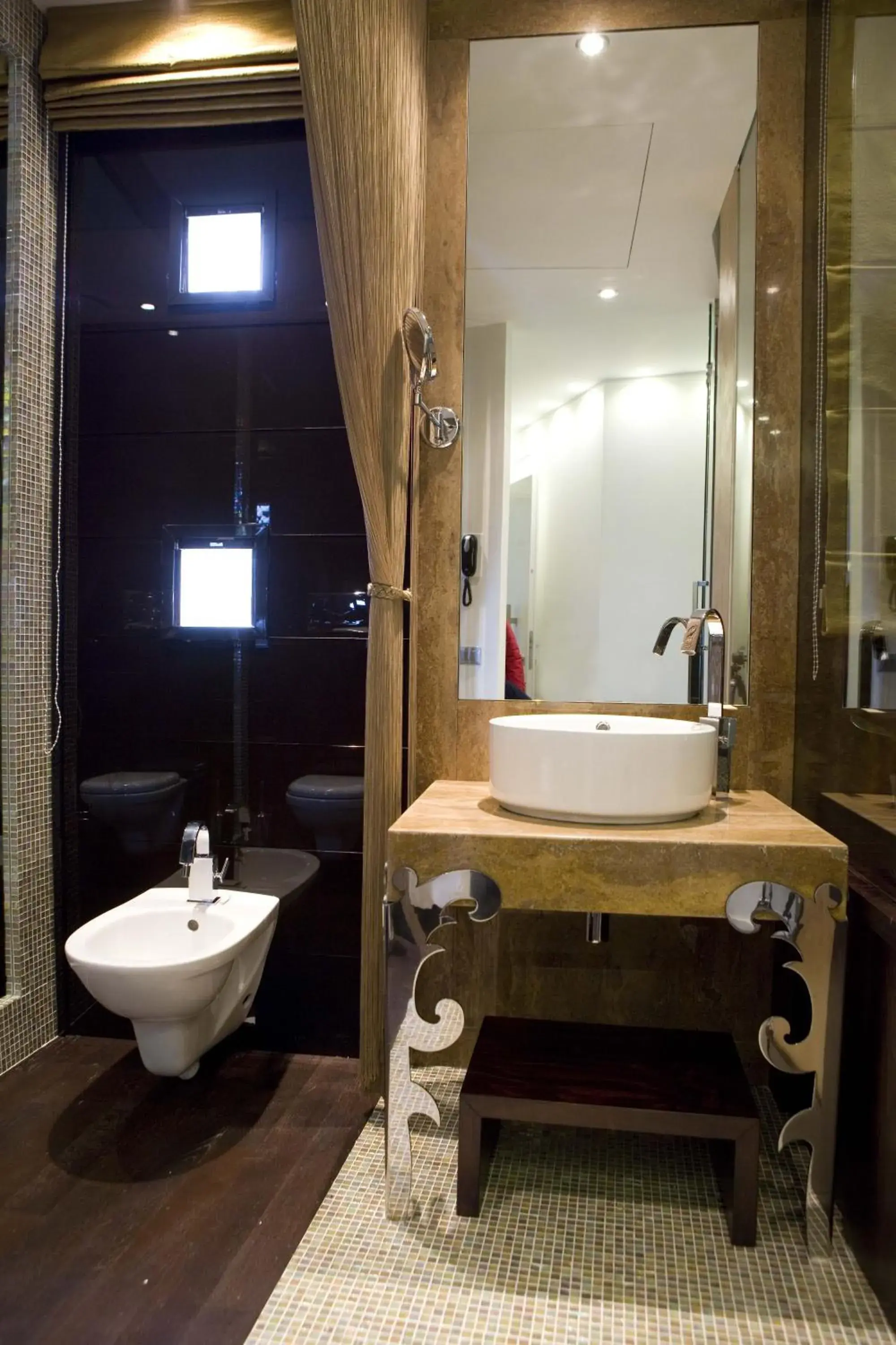 Toilet, Bathroom in Hotel Exclusive