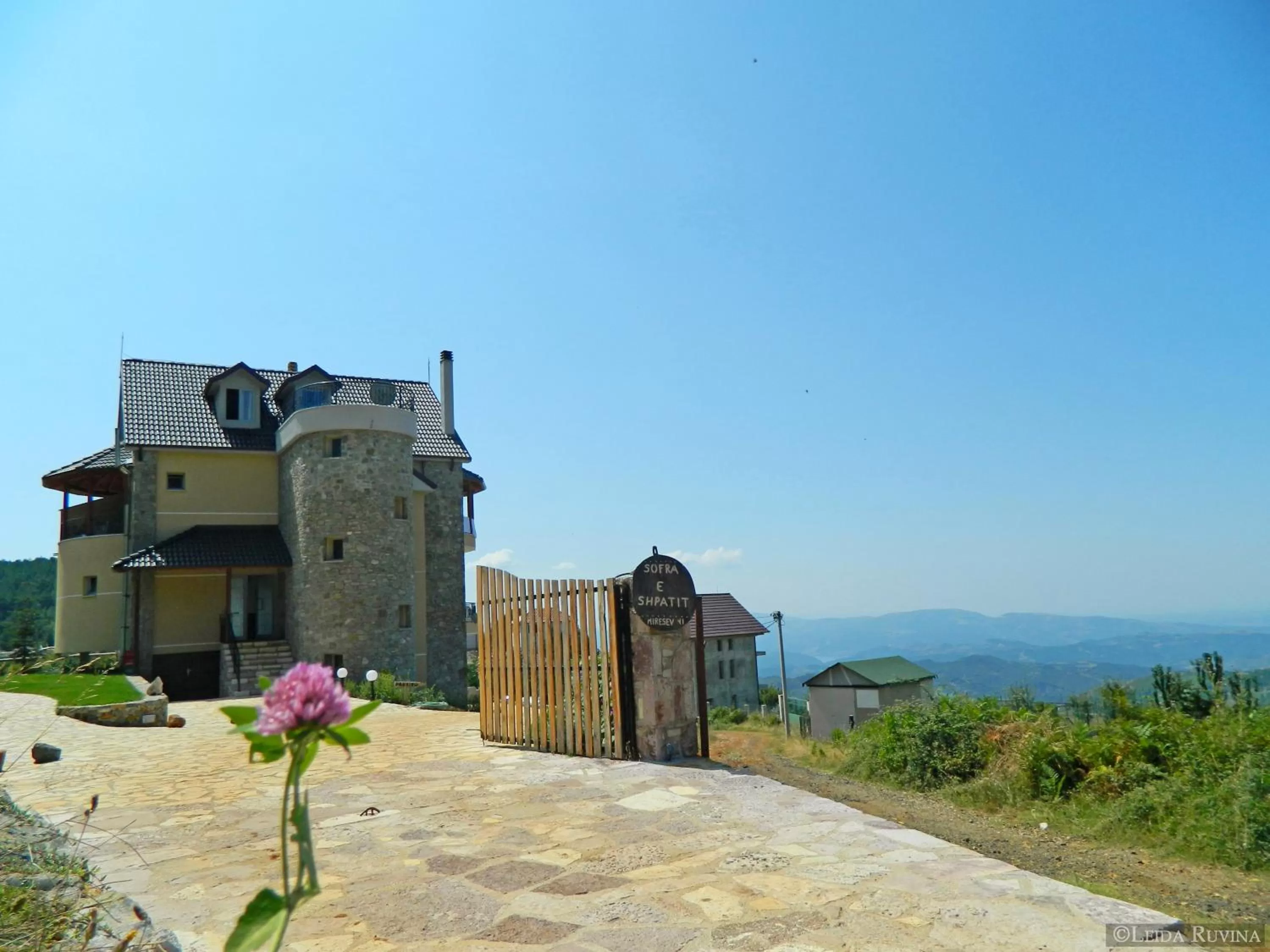 Property Building in Sofra E Shpatit