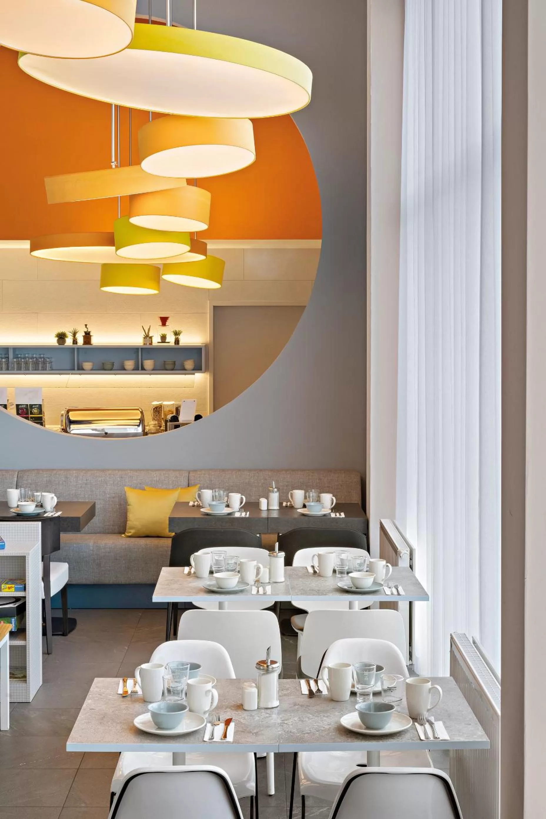 Restaurant/places to eat in Hey Lou Hotel Nördlingen