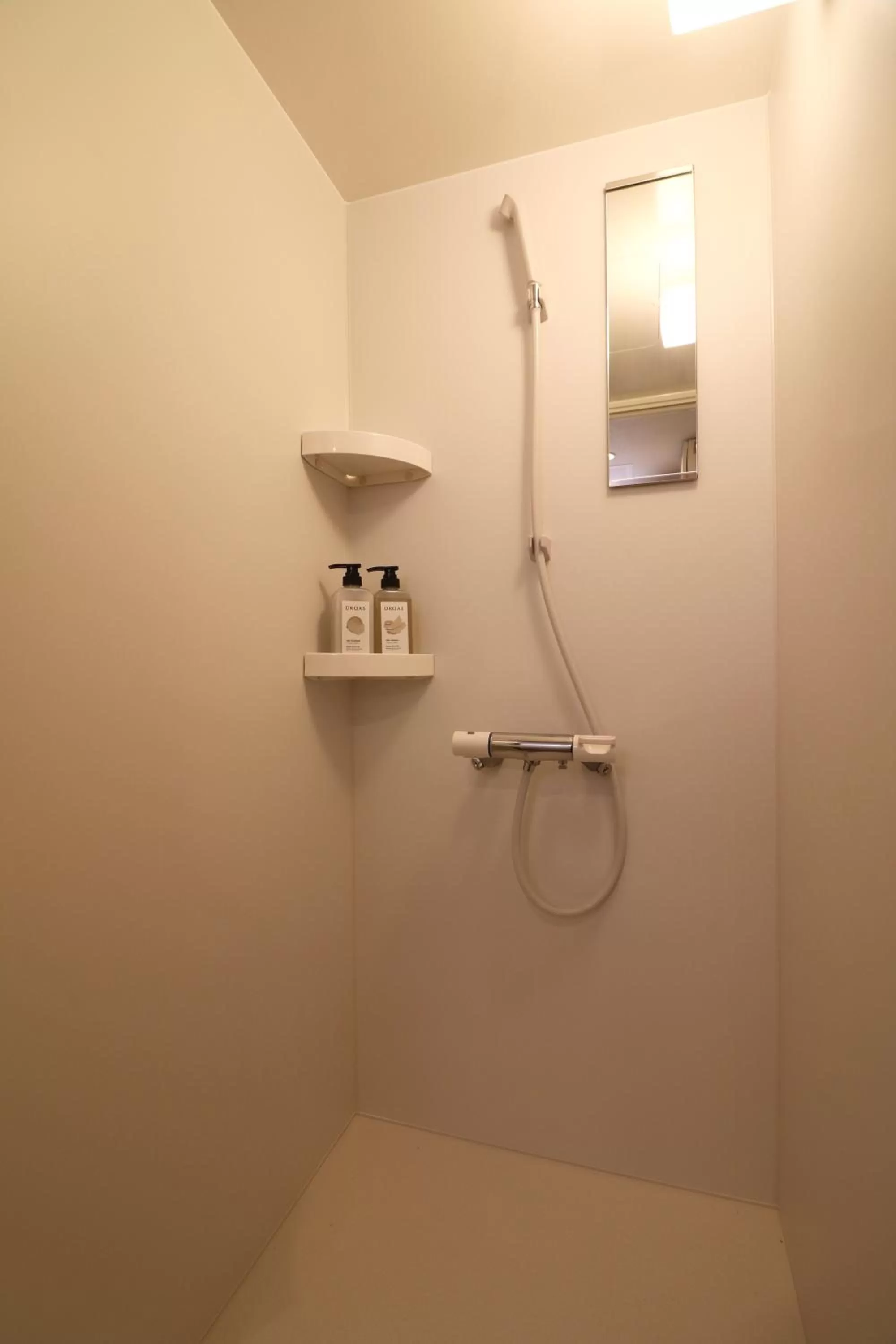 Shower in TAKETO STAY PREMIERE SAPPORO Eki