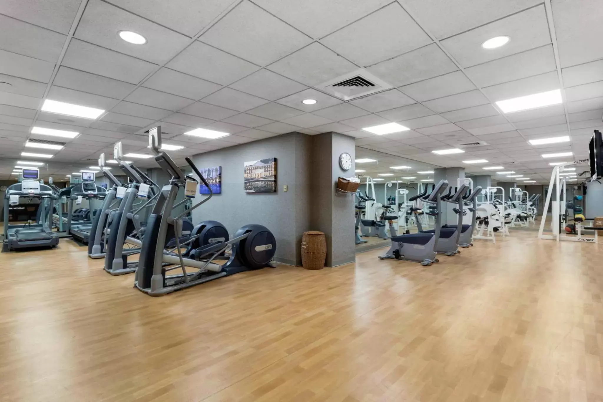 Fitness centre/facilities, Fitness Center/Facilities in Omni New Haven Hotel at Yale
