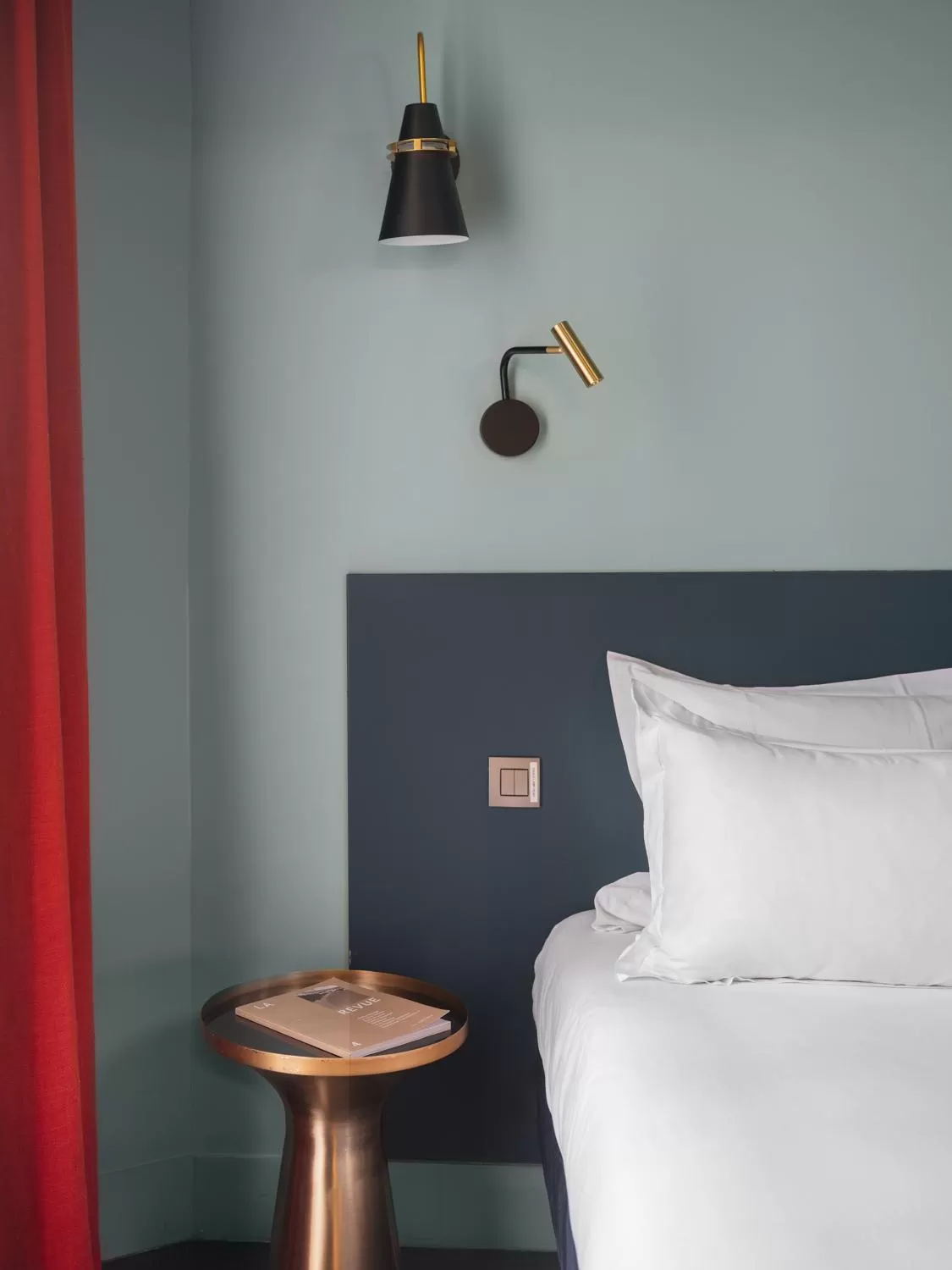 Bed in Hôtel Edgar & Achille