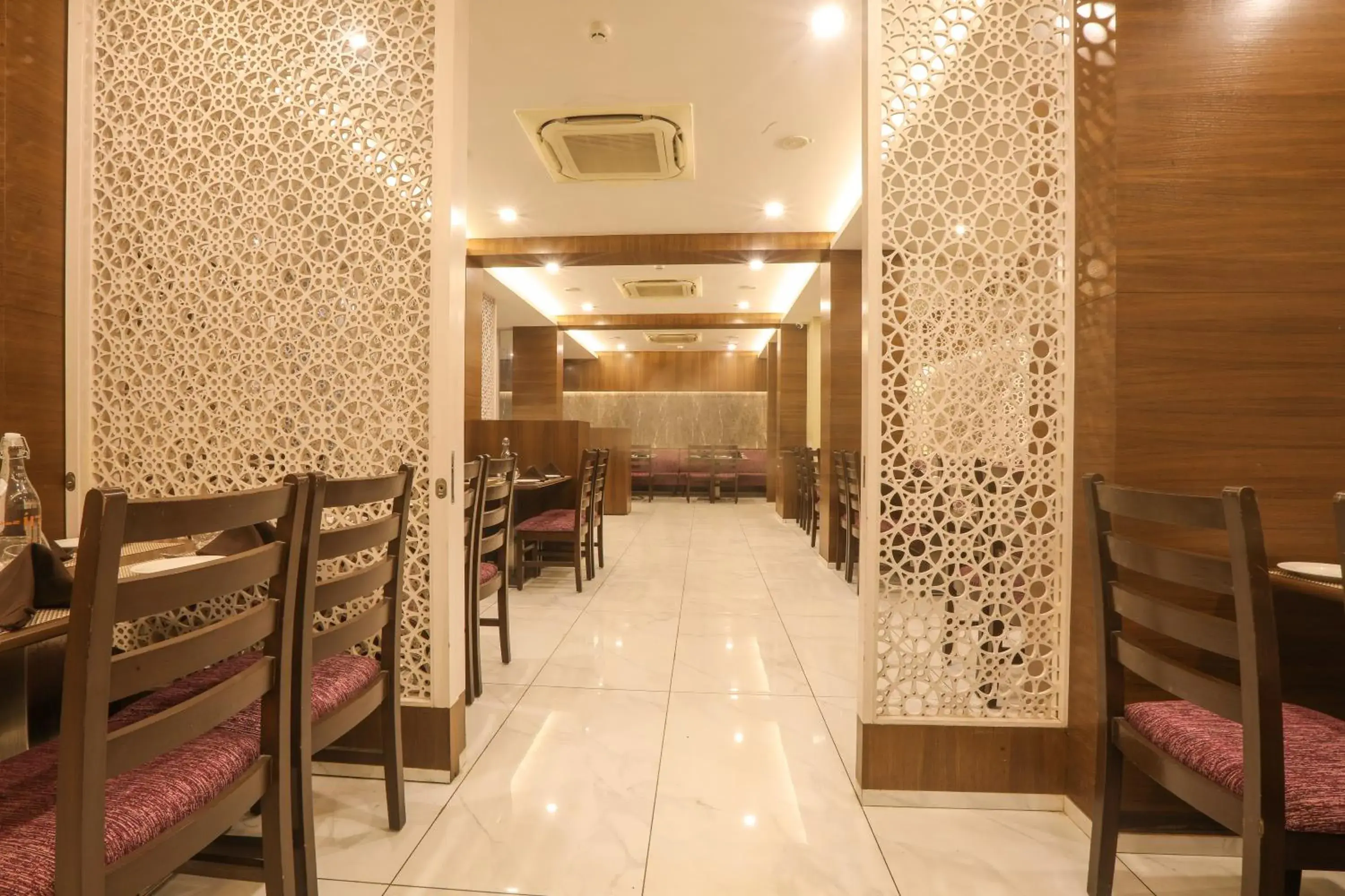 Restaurant/Places to Eat in Kamfotel Hotel Nashik