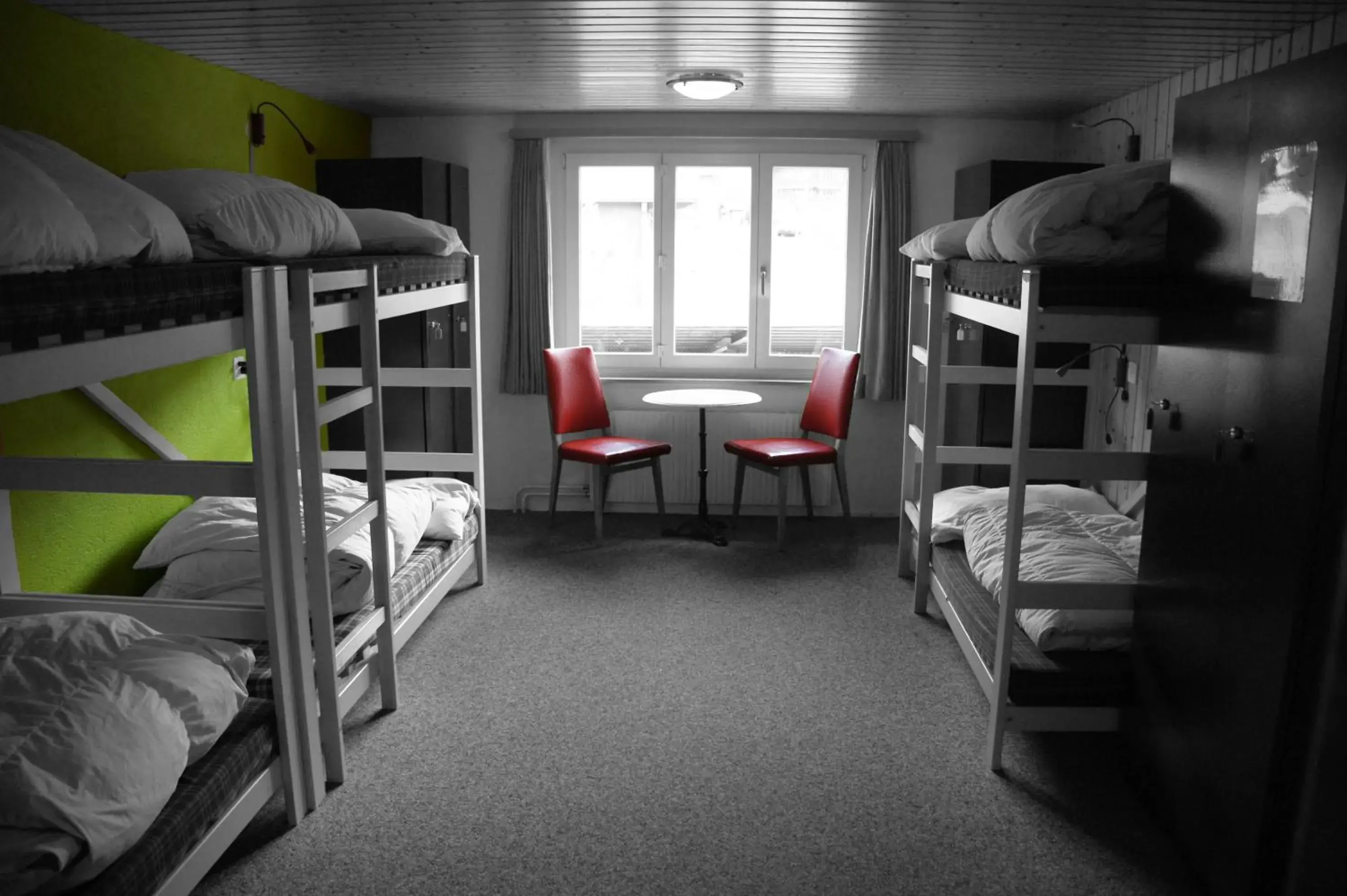 Photo of the whole room, Bunk Bed in Eiger Lodge Easy