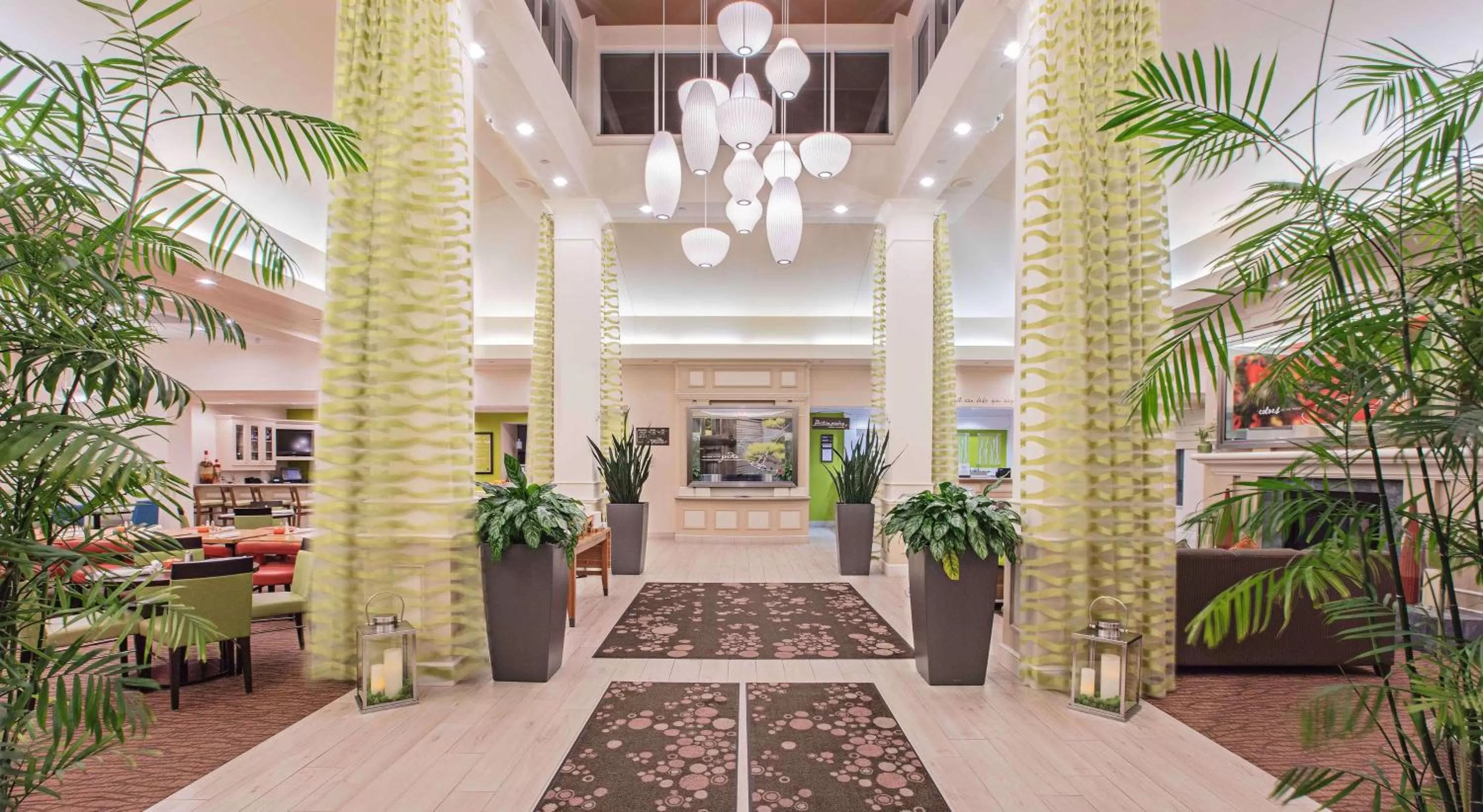 Lobby or reception in Hilton Garden Inn Des Moines/Urbandale