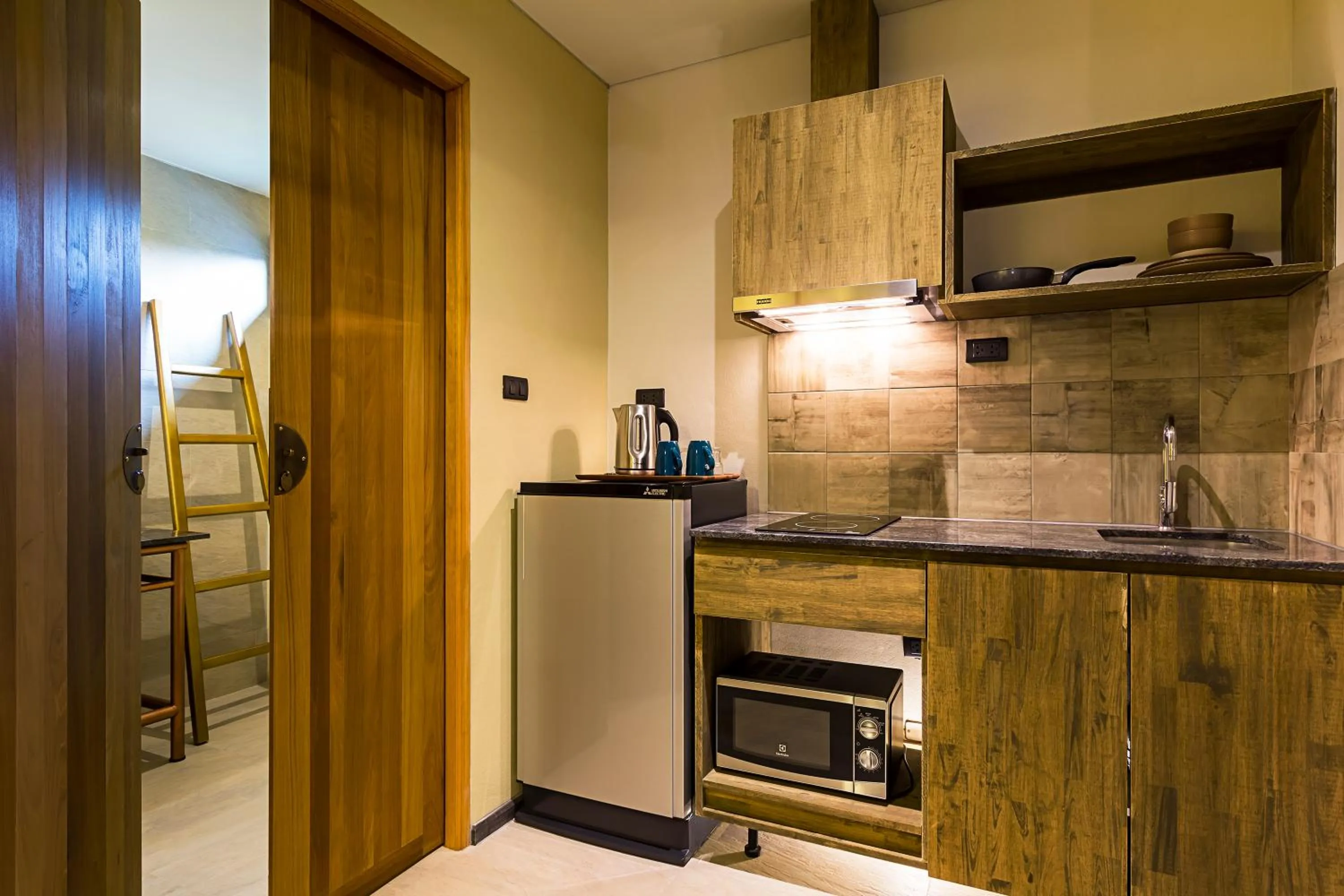 Kitchen or kitchenette in Gategaa Village