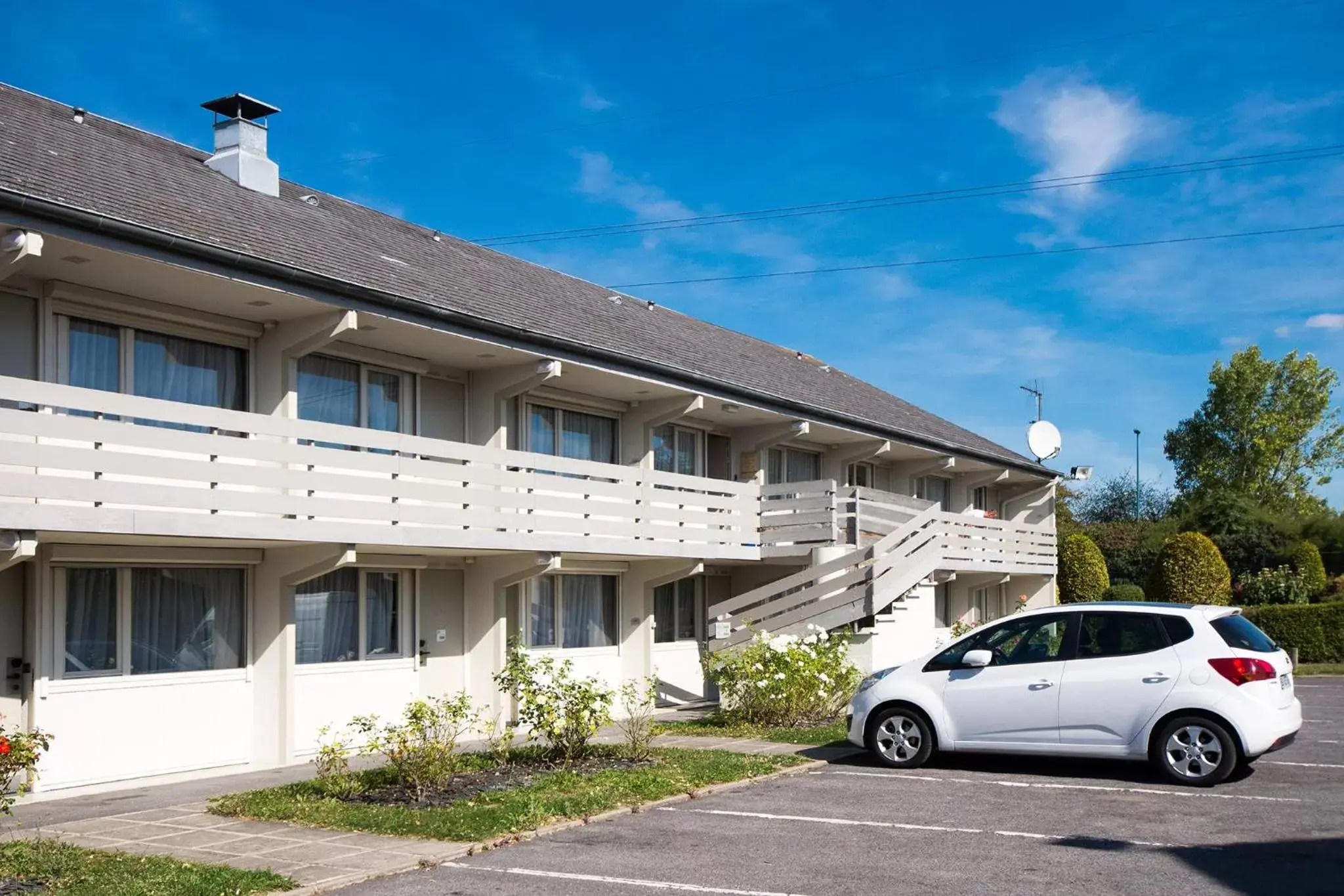 Property building in Campanile Reims Sud Bezannes Property building in Campanile Reims Sud Bezannes