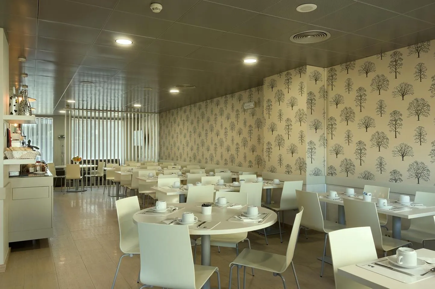 Lounge or bar in Cova da Iria Hotel