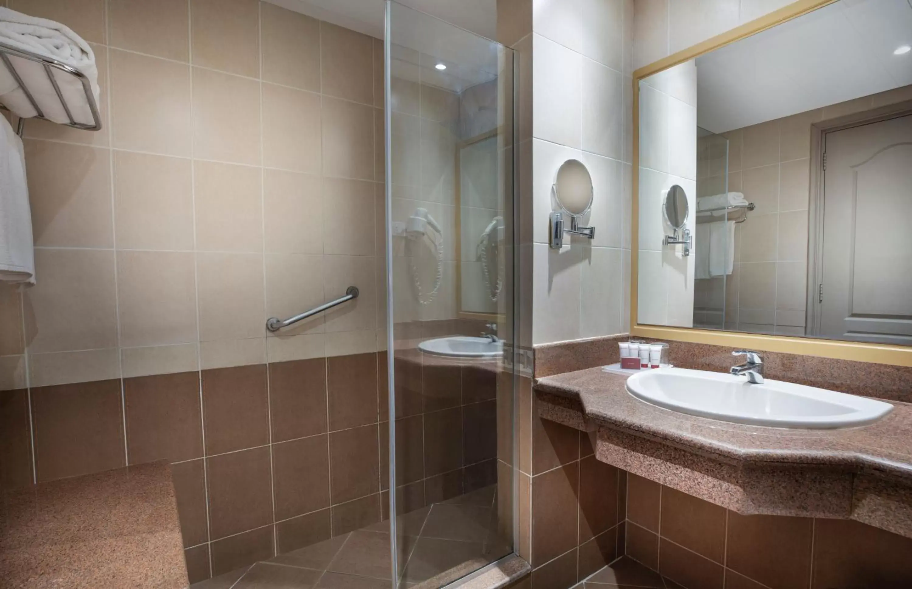 Shower, Bathroom in Pyramisa Beach Resort Sahl Hasheesh