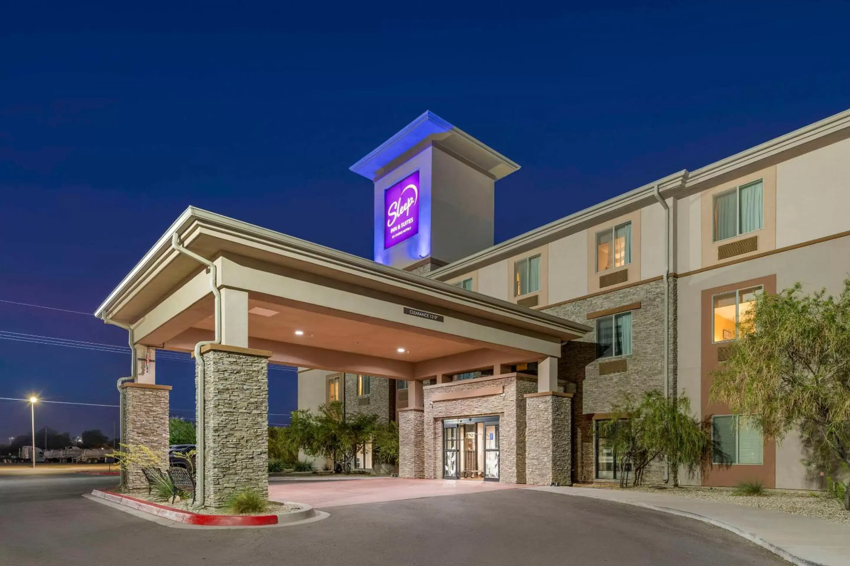 Property Building in Sleep Inn & Suites Carlsbad Caverns Area