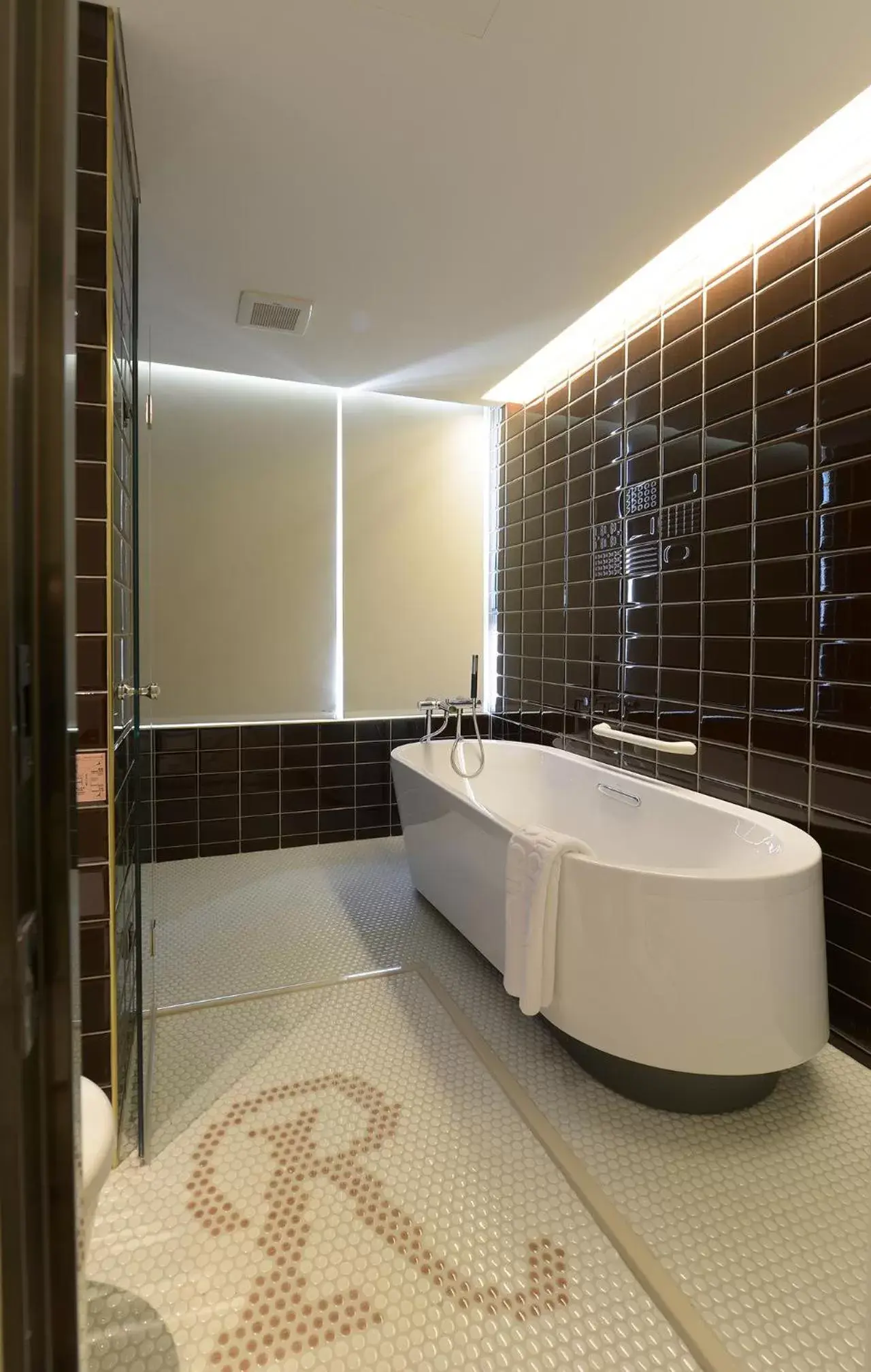Bathroom in Golden Tulip RS Boutique Hotel-Tainan Bathroom in Golden Tulip RS Boutique Hotel-Tainan