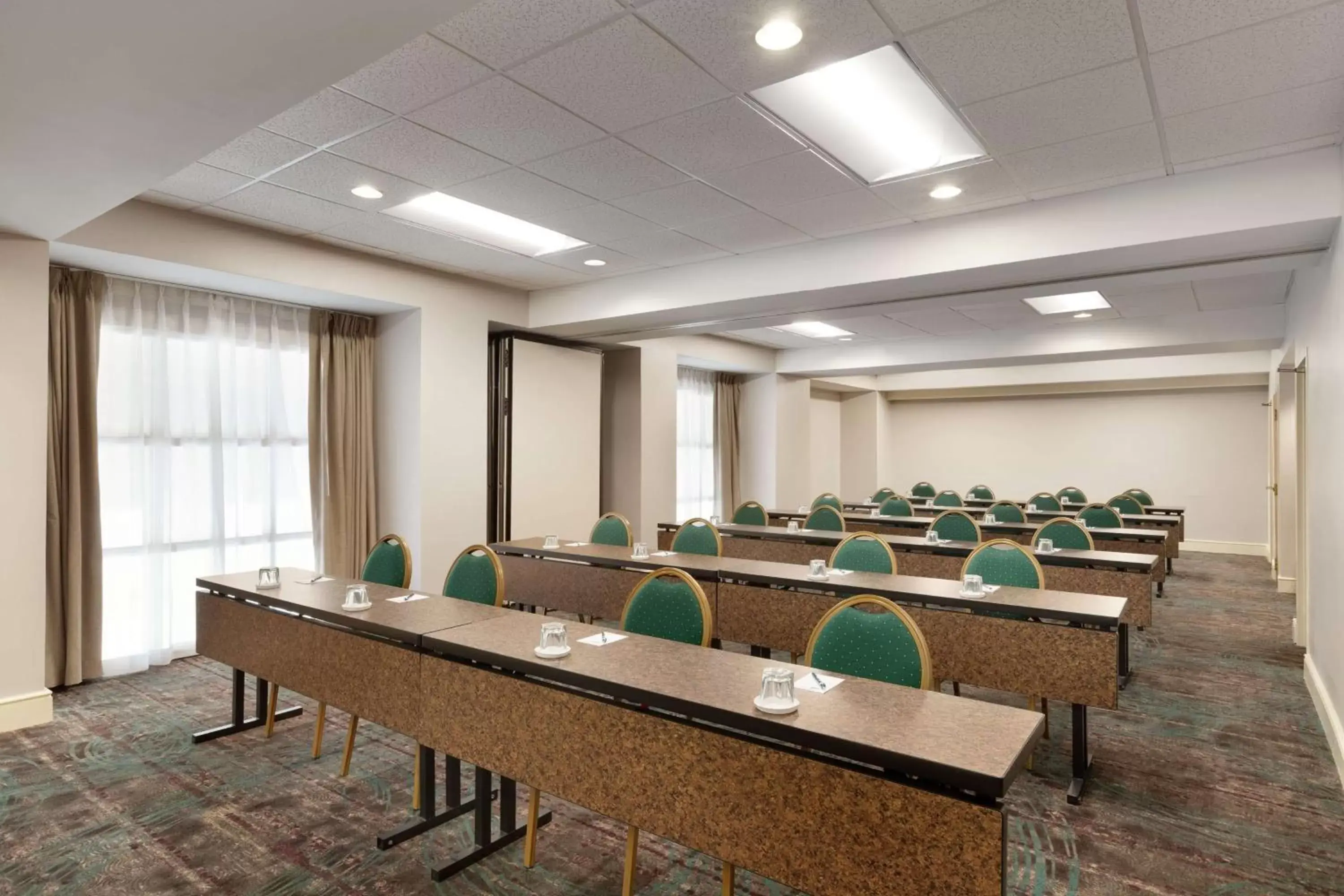 Meeting/conference room in Homewood Suites by Hilton St. Petersburg Clearwater