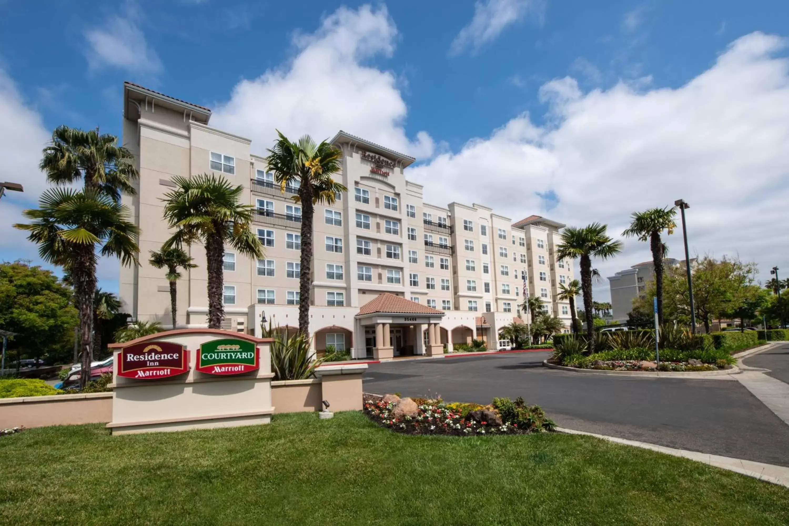 Property Building in Residence Inn by Marriott Newark Silicon Valley