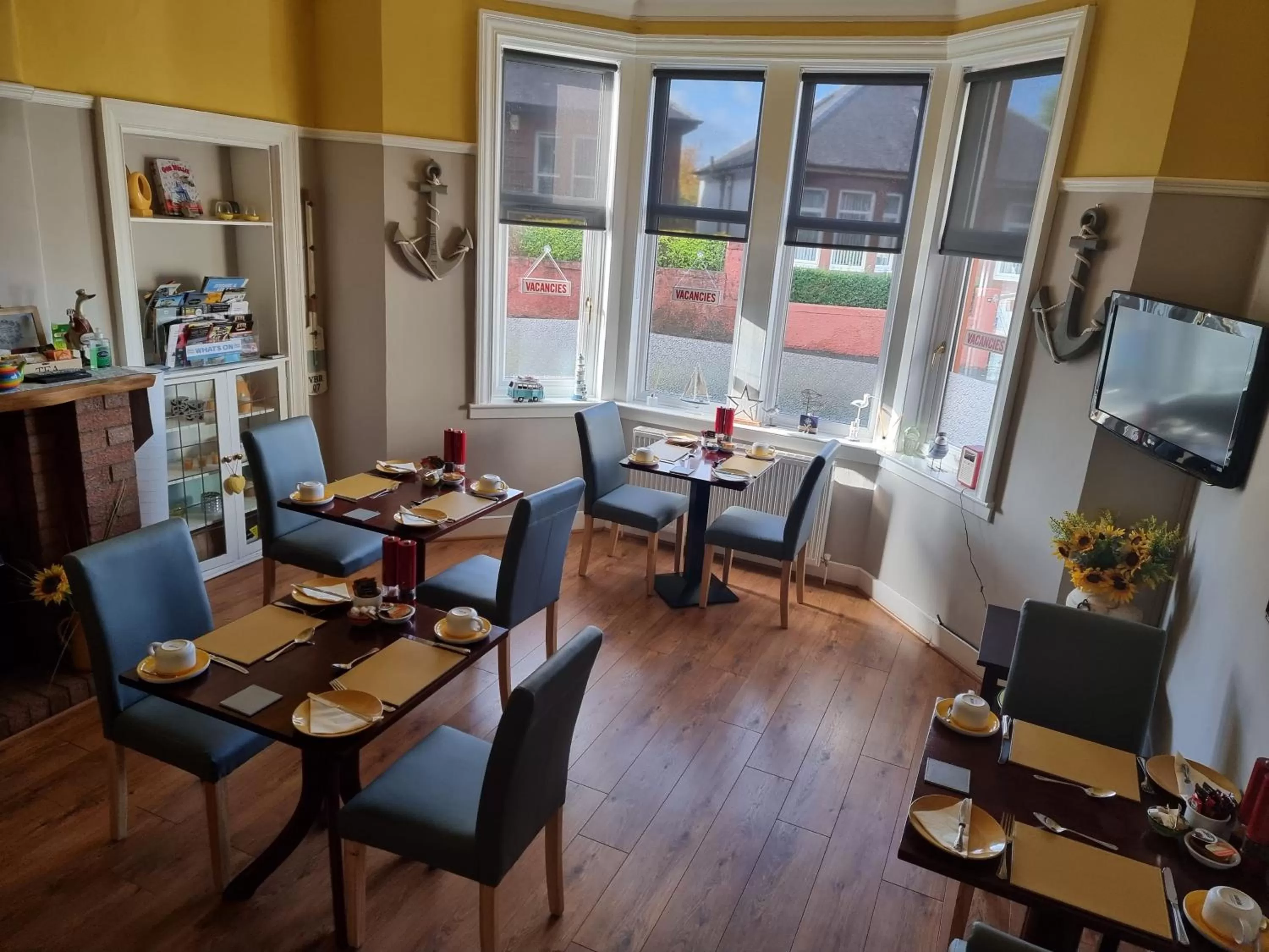 Restaurant/places to eat in St Leonards Guest House