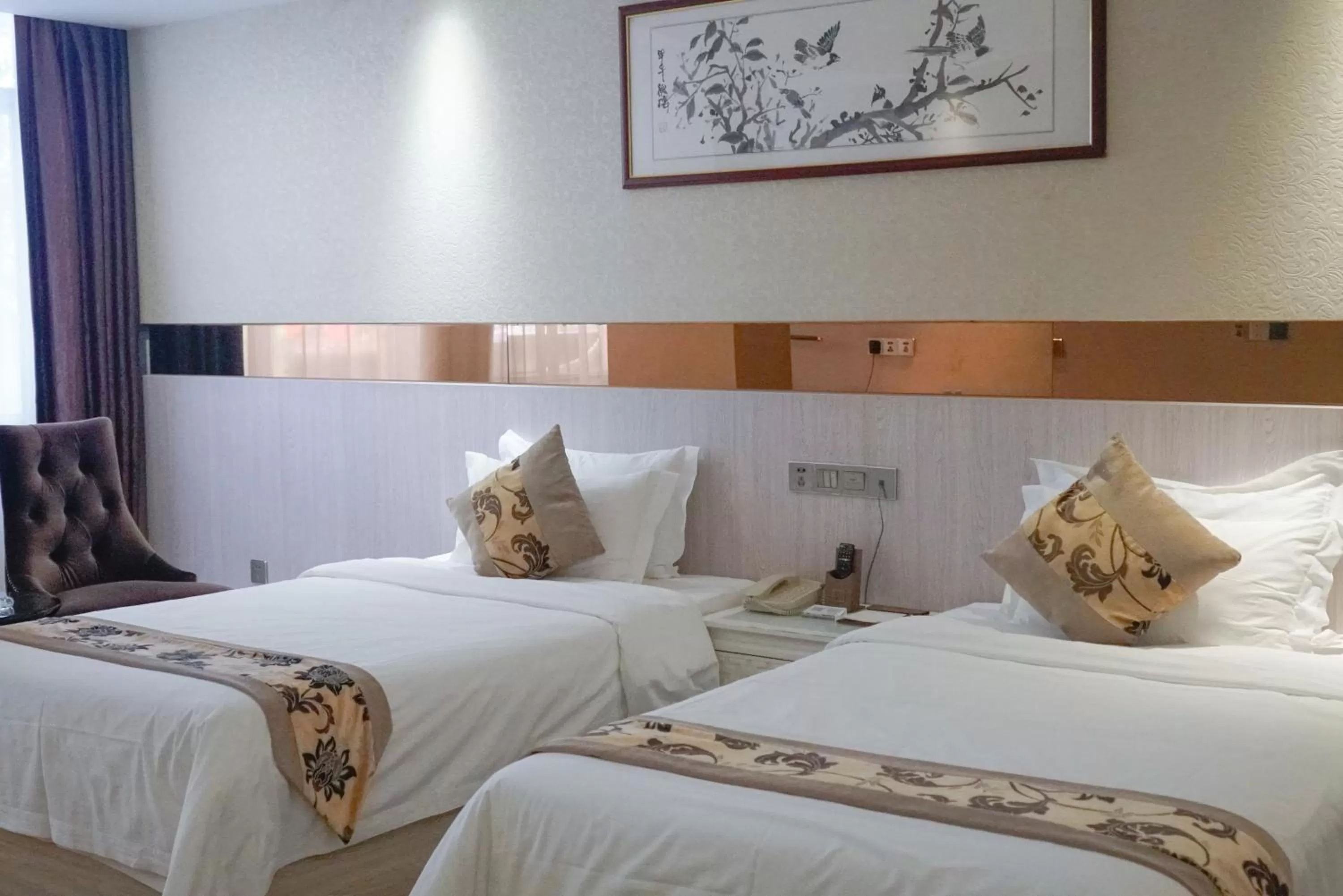 Photo of the whole room, Bed in Paco Hotel Tianhe Coach Terminal Metro Satation Guangzhou-Free Shuttle Bus for Canton Fair