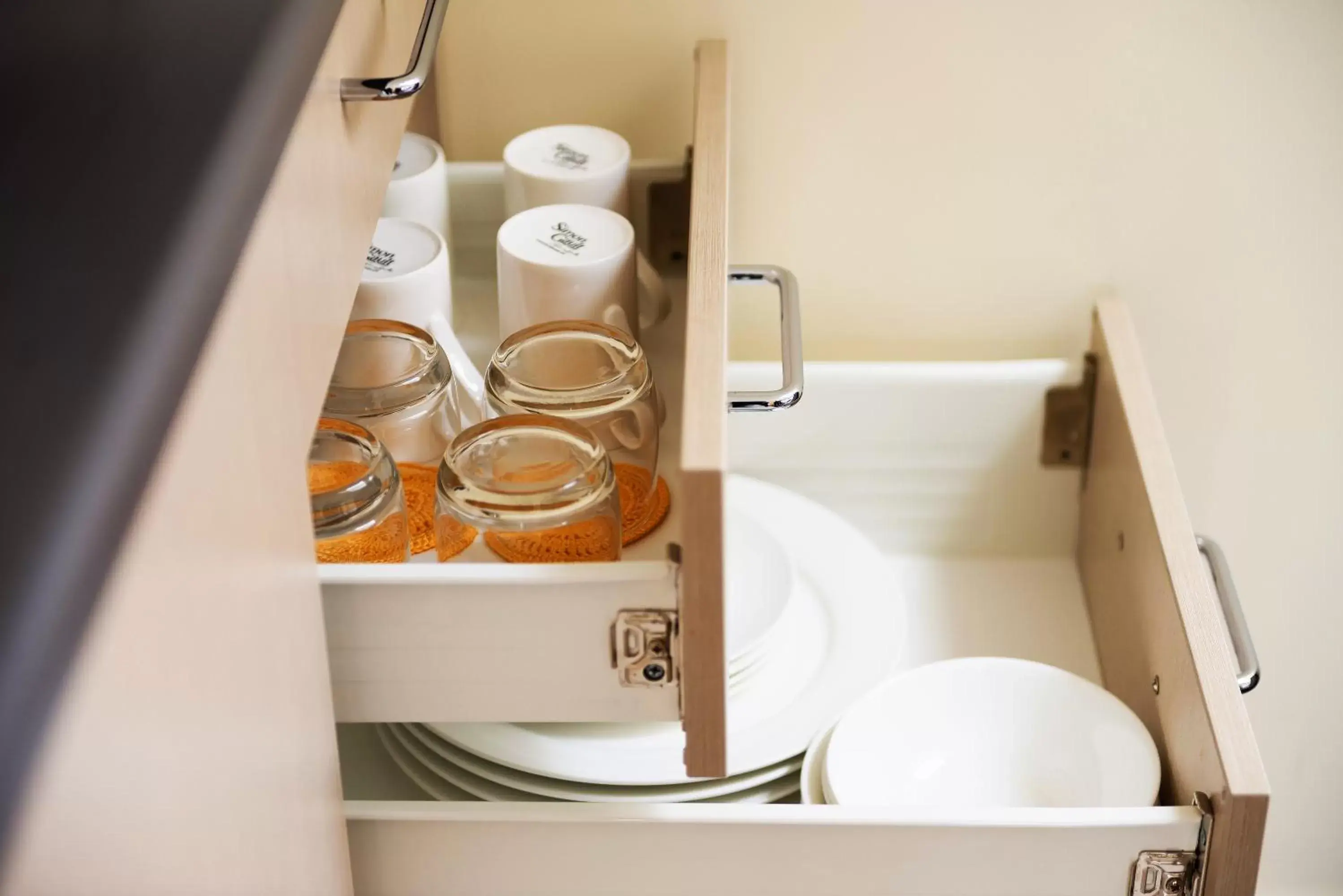 Coffee/tea facilities in 123 Motel Coffee/tea facilities in 123 Motel