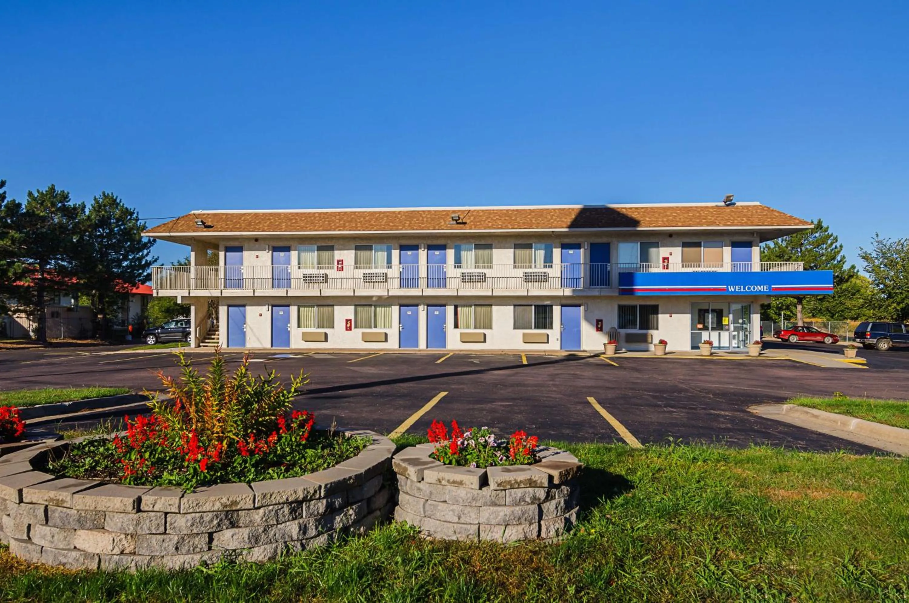 Property building in Motel 6-Mitchell, SD