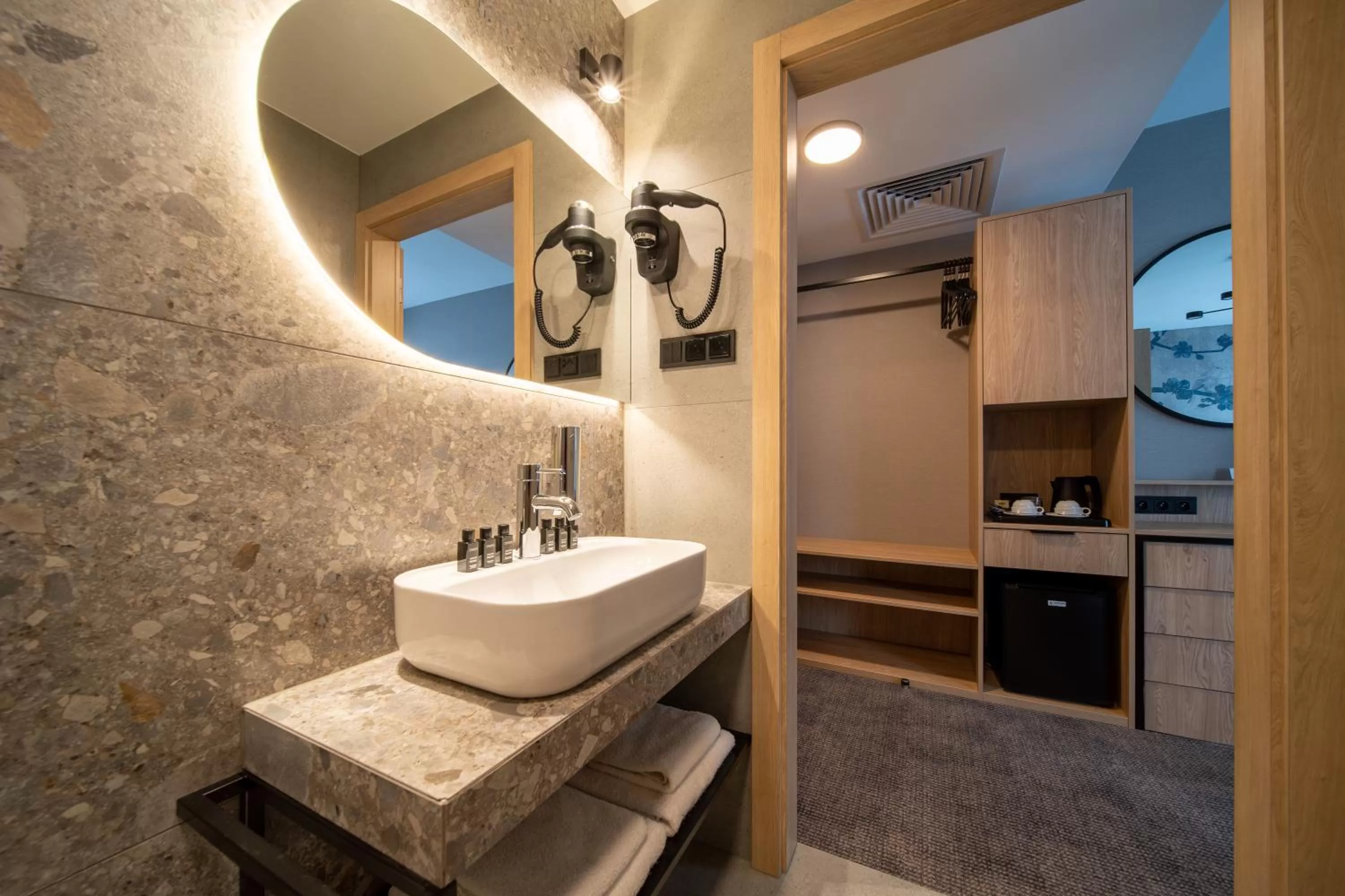 Bathroom in Hotel Alexander