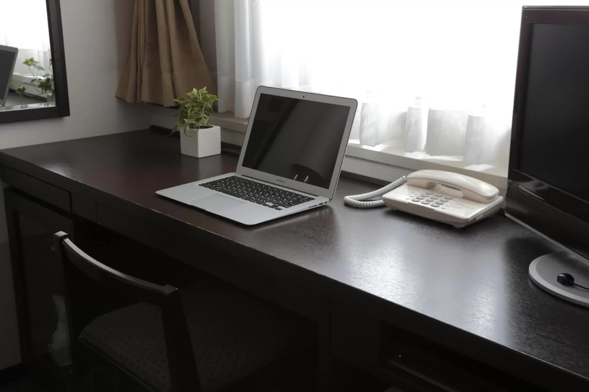 Day in Nishitetsu Inn Kochi Harimayabashi